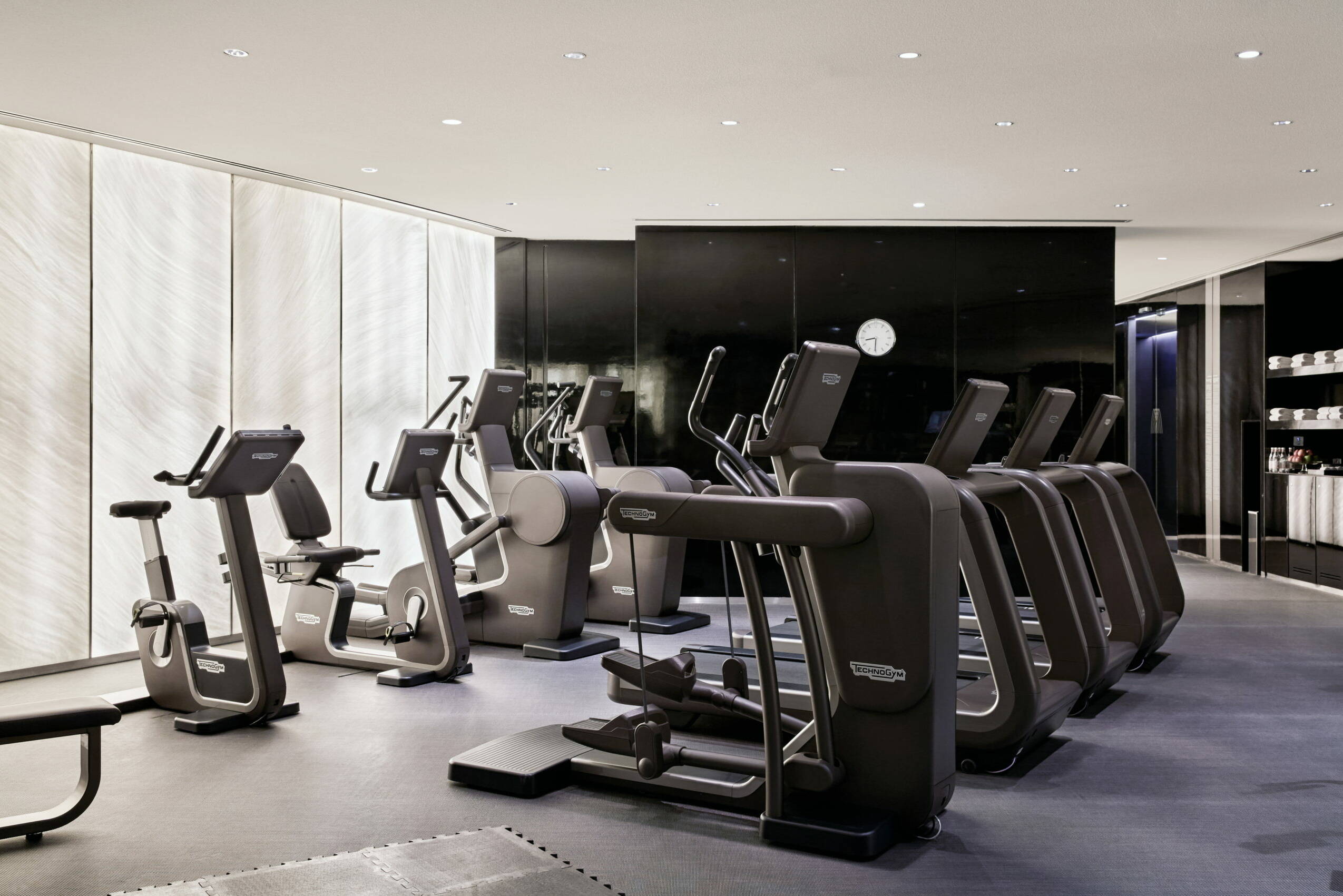 Dubai Armani Hotel Fitness