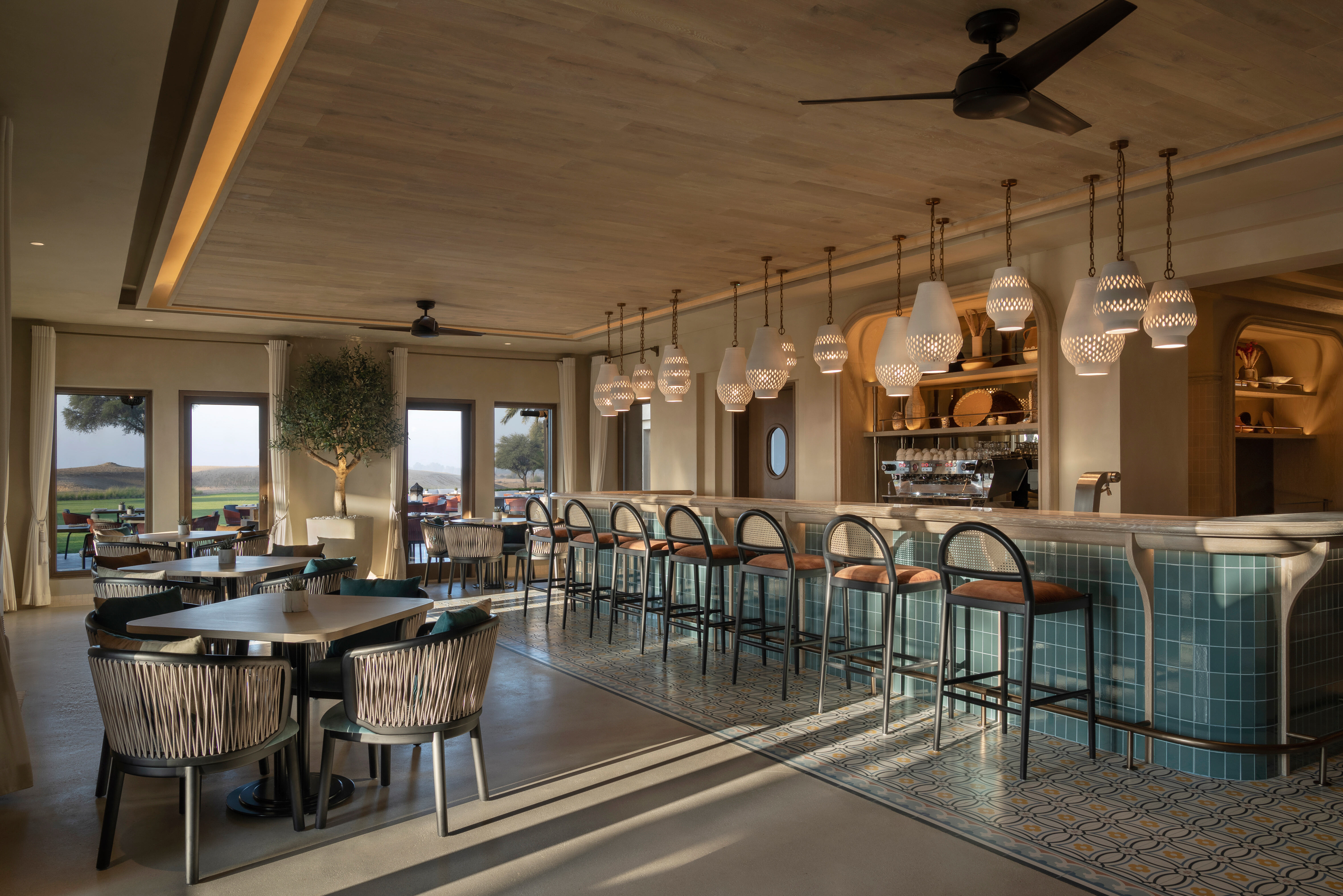 Dubai Emiraten Bab Al Shams Zala Restaurant