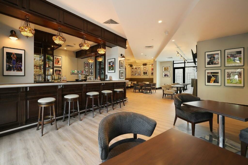 Dubai Emiraten Arabina Park By Rotana Bar