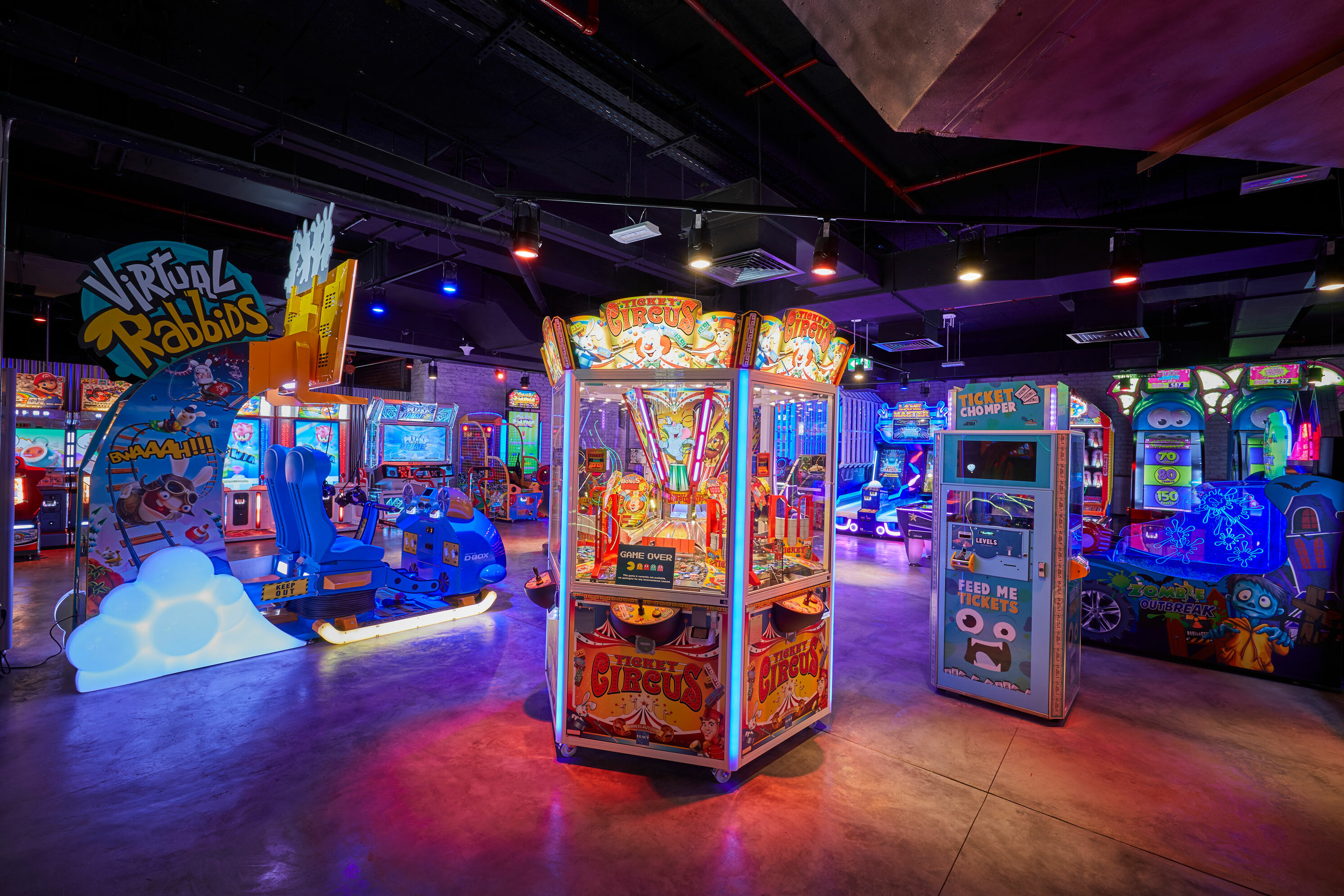 Dubai Emirates Atlantis the Palm Wavehouse