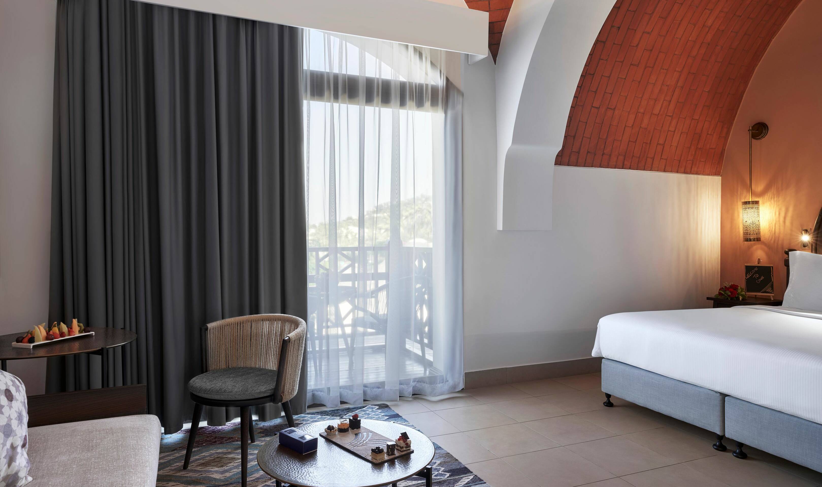 Emiraten Ras Al Khaimah The Cove by Rotana Guestroom