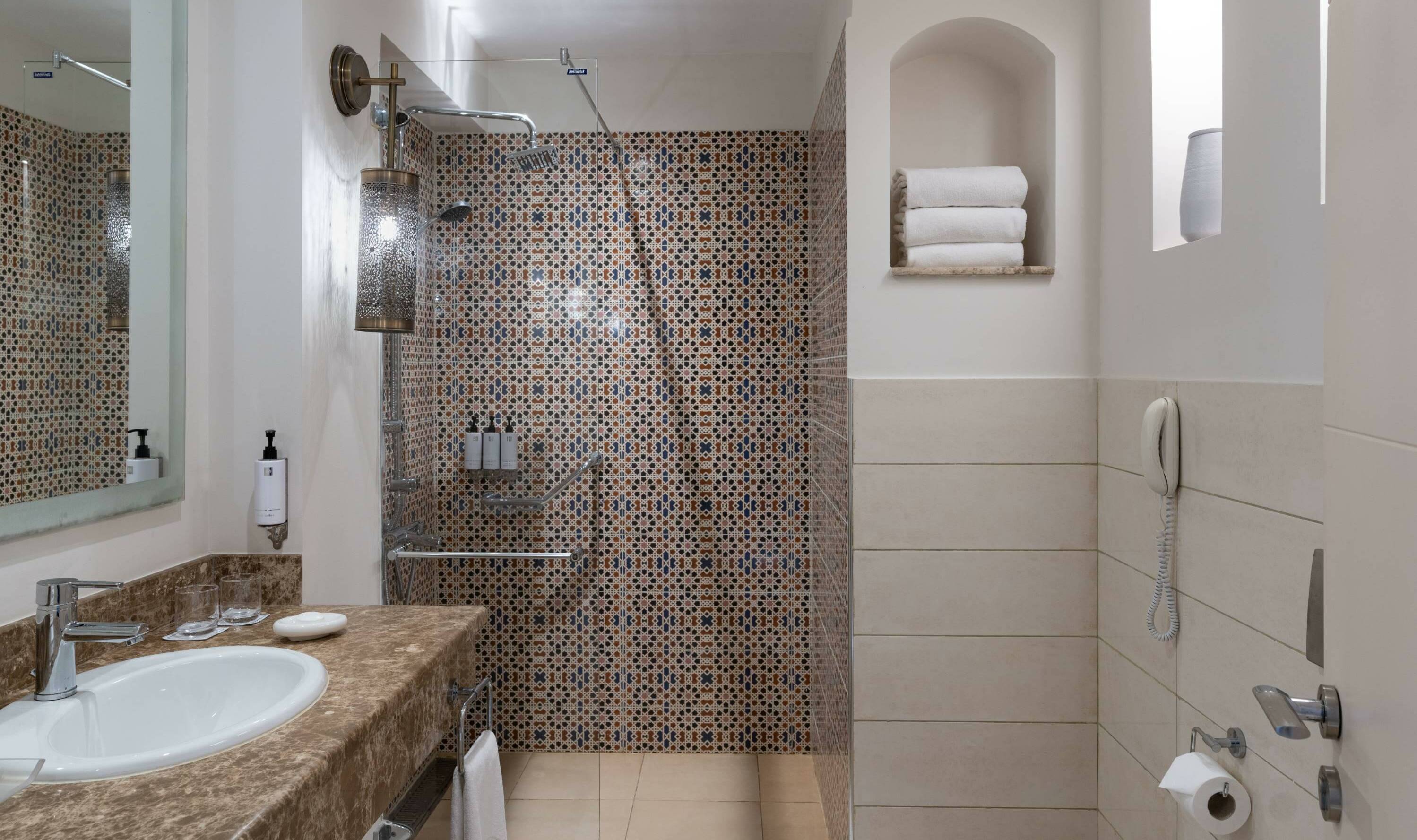 Emiraten Ras Al Khaimah The Cove by Rotana Badkamer