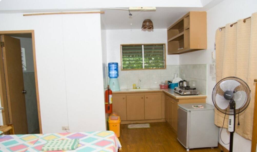 Filipijnen Siquijor The Bruce Native Beachfront Bungalow Fan