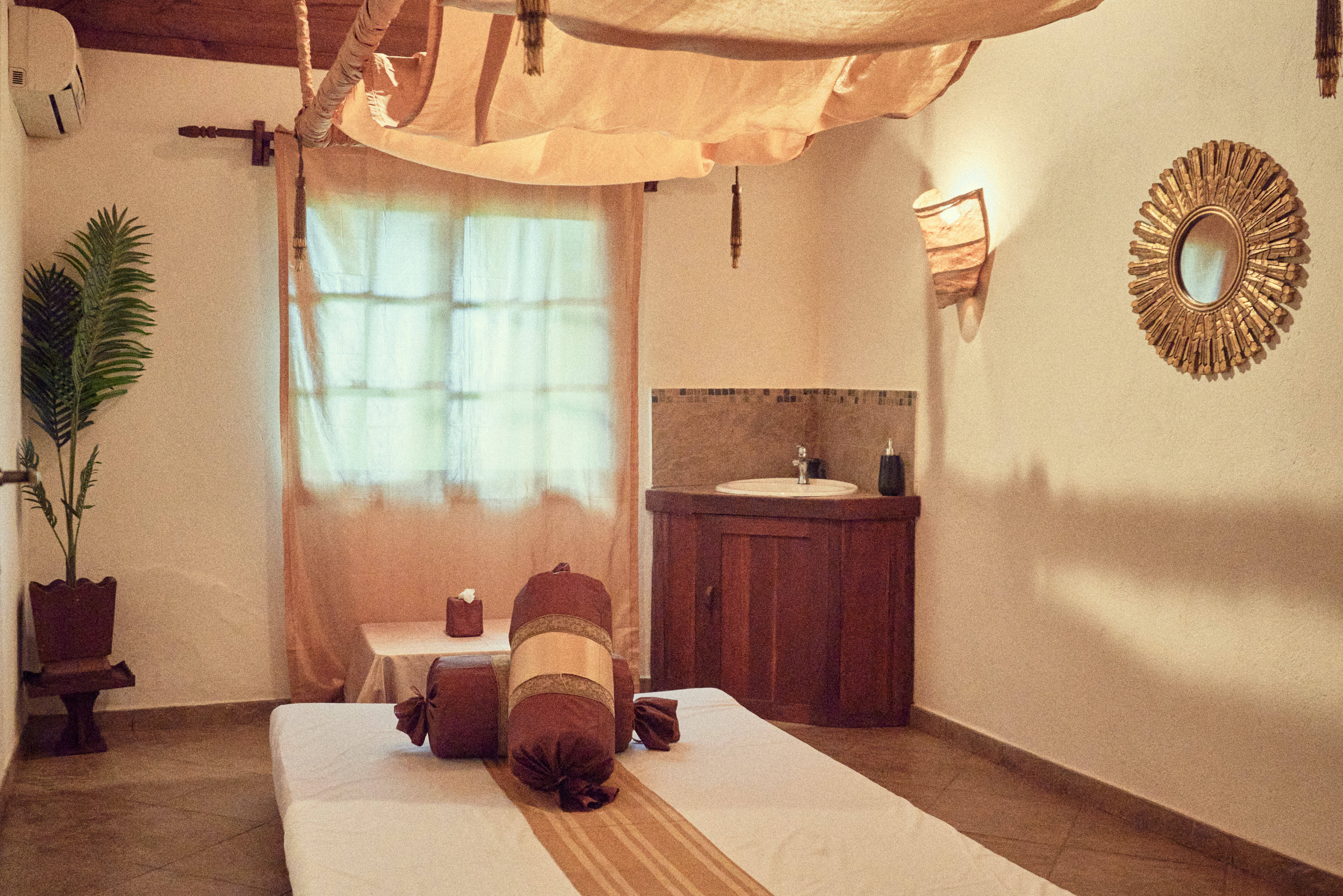 Zanzibar Bwejuu Beach Breezes Beach Club  Spa