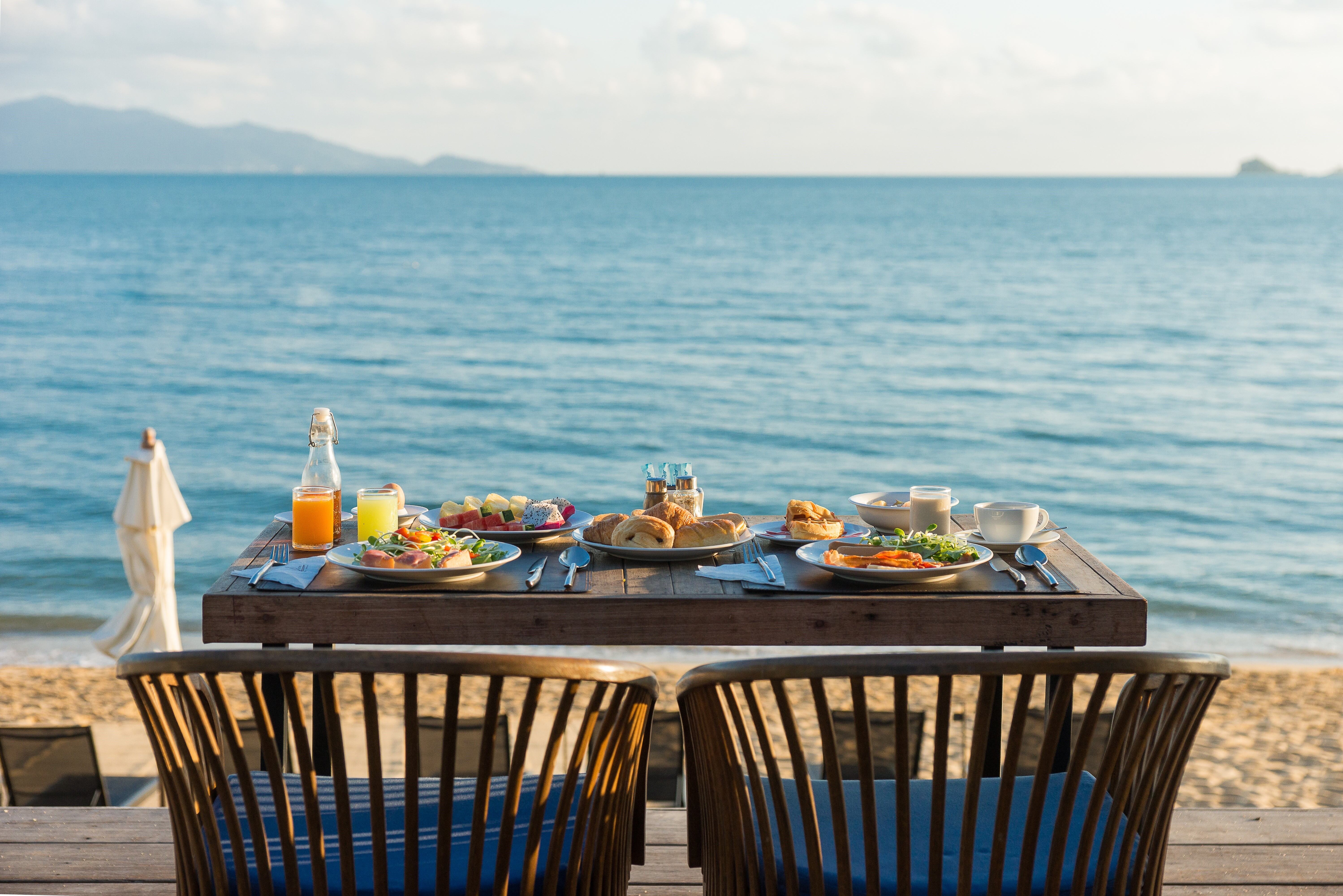 Thailand Koh Samui NH Collection Peace Resort Ontbijt Strand