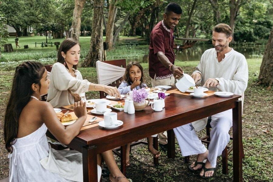 Sri Lanka Habarana Cinnamon Lodge Ontbijt