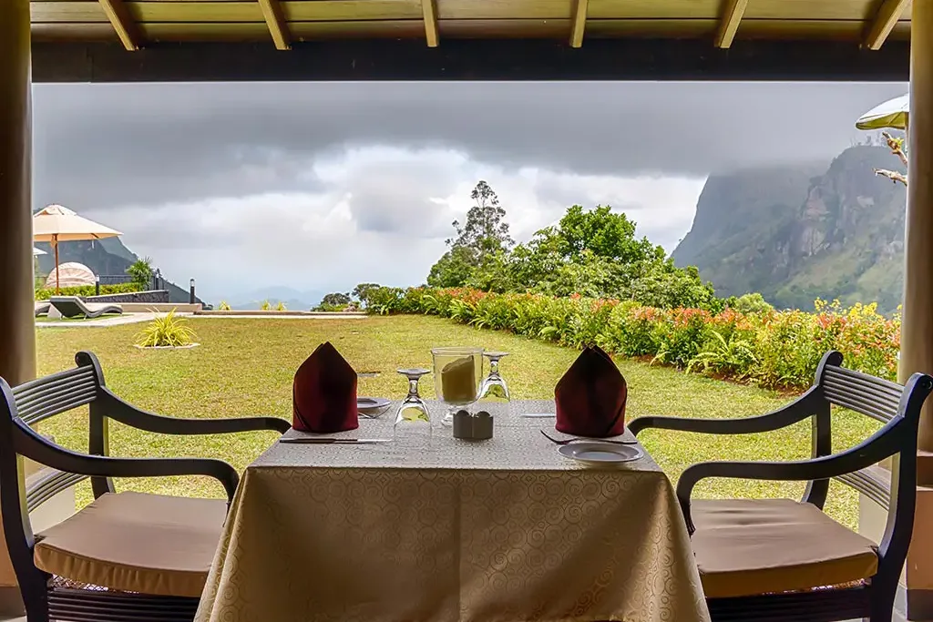 Sri Lanka Ella EKHO Ella Hotel Restaurant