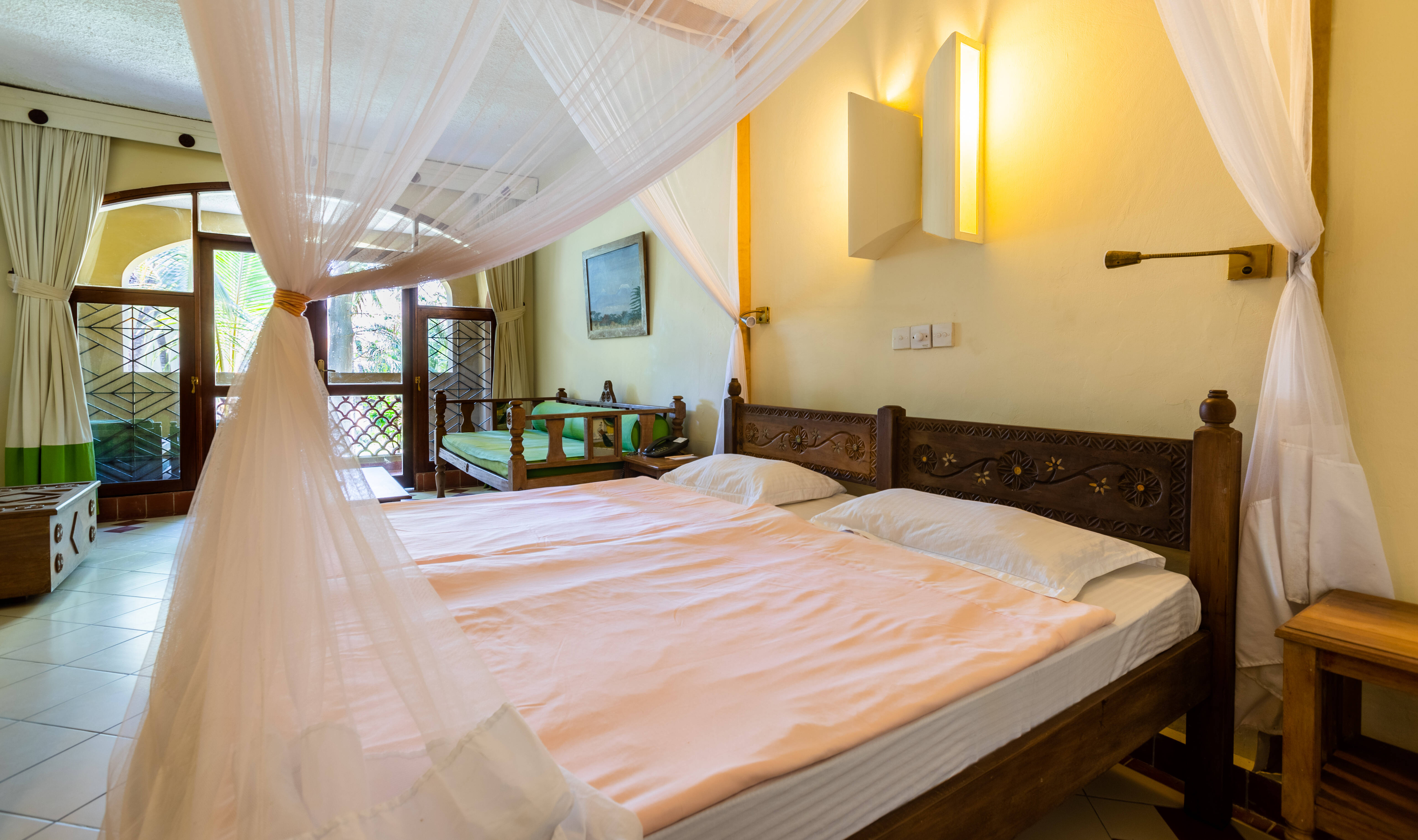 Standaardkamer in het Severin Sea Lodge aan Bamburi Beach in Kenia