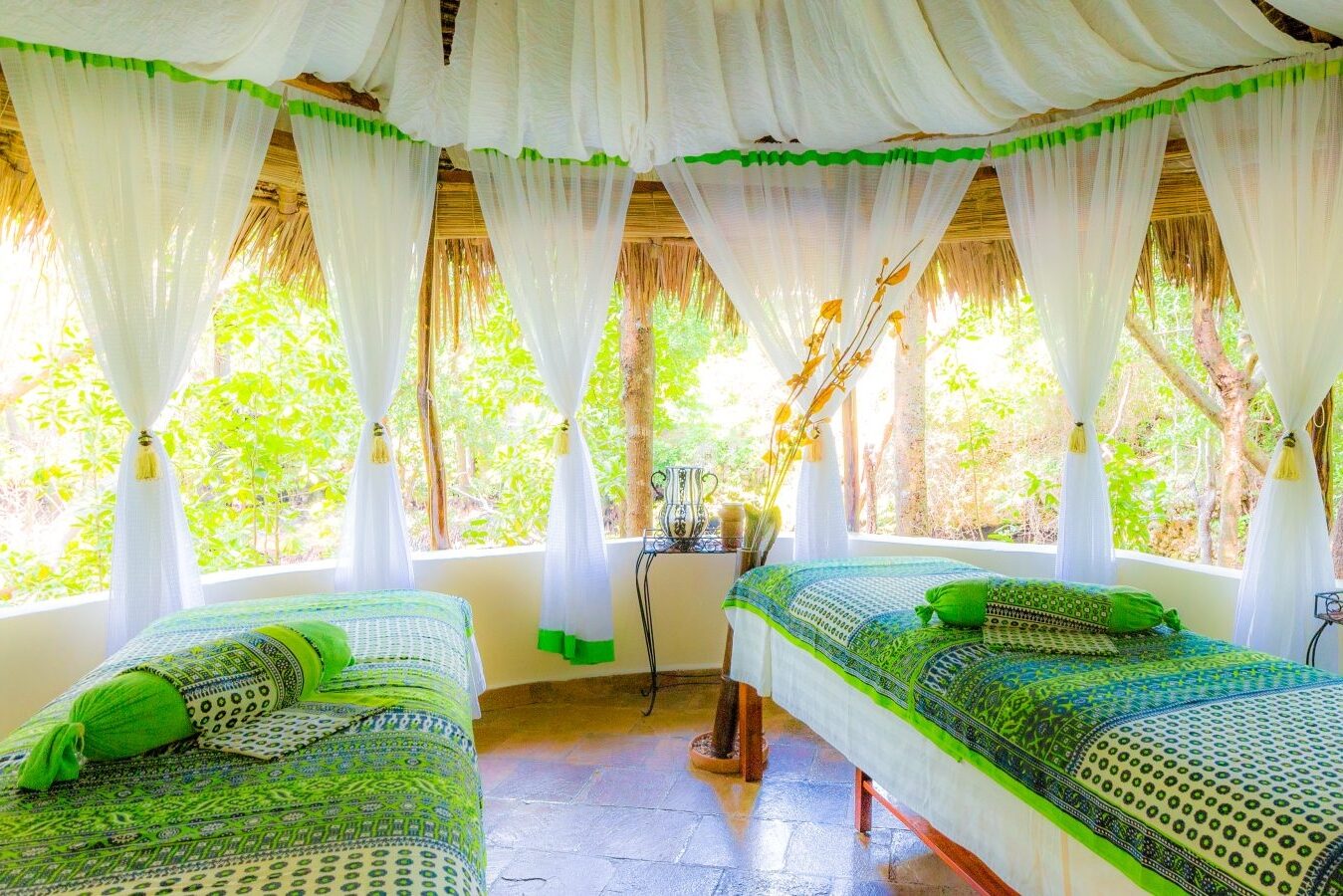 Spa behandelkamer van The Sands at Chale Island aan Diani Beach in Kenia