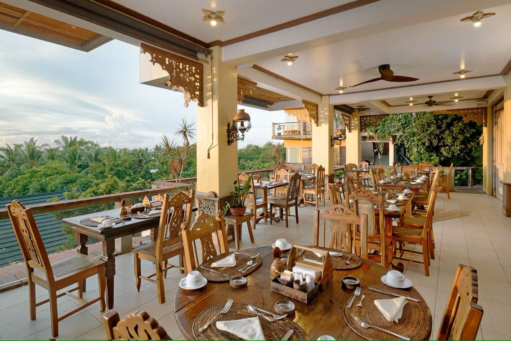 Filipijnen Bohol Amarela Resort Restaurant