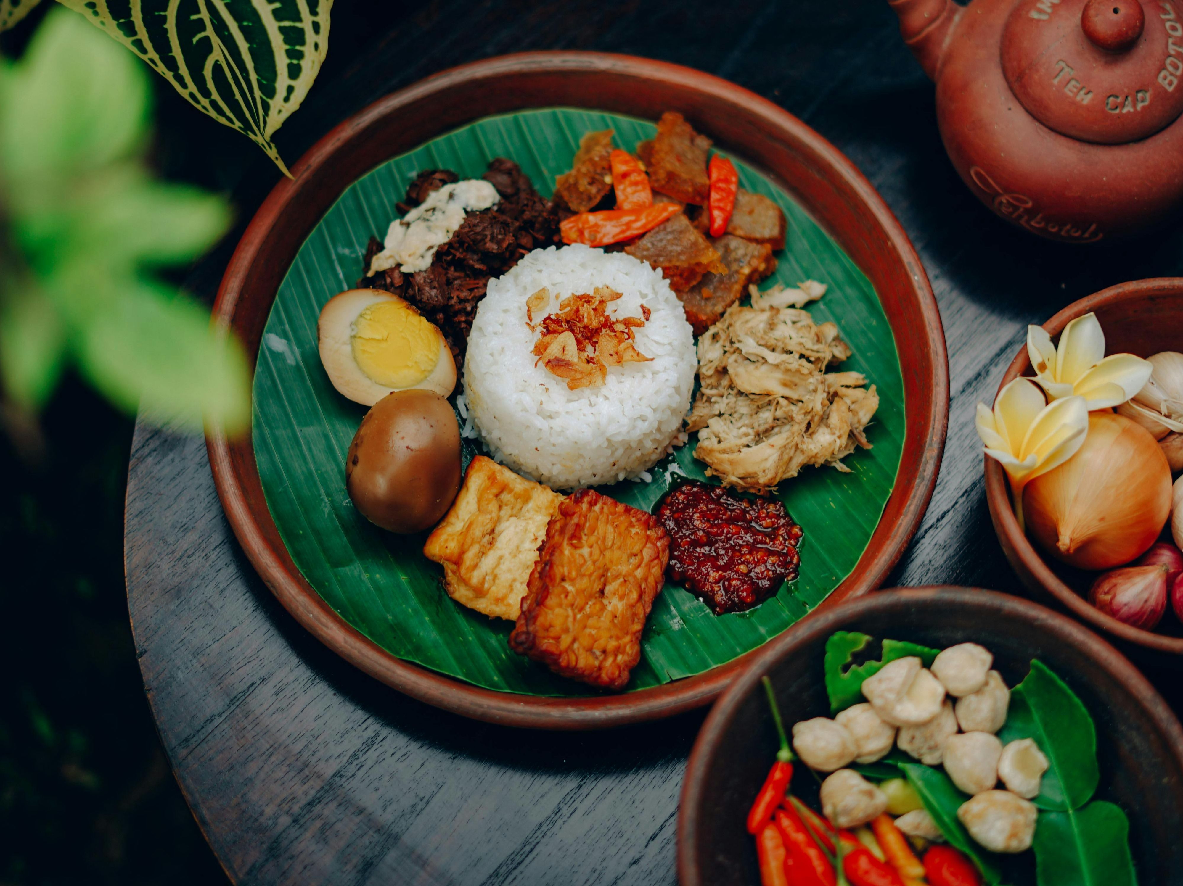 Singapore-foodtour-Nasi-Lemak-