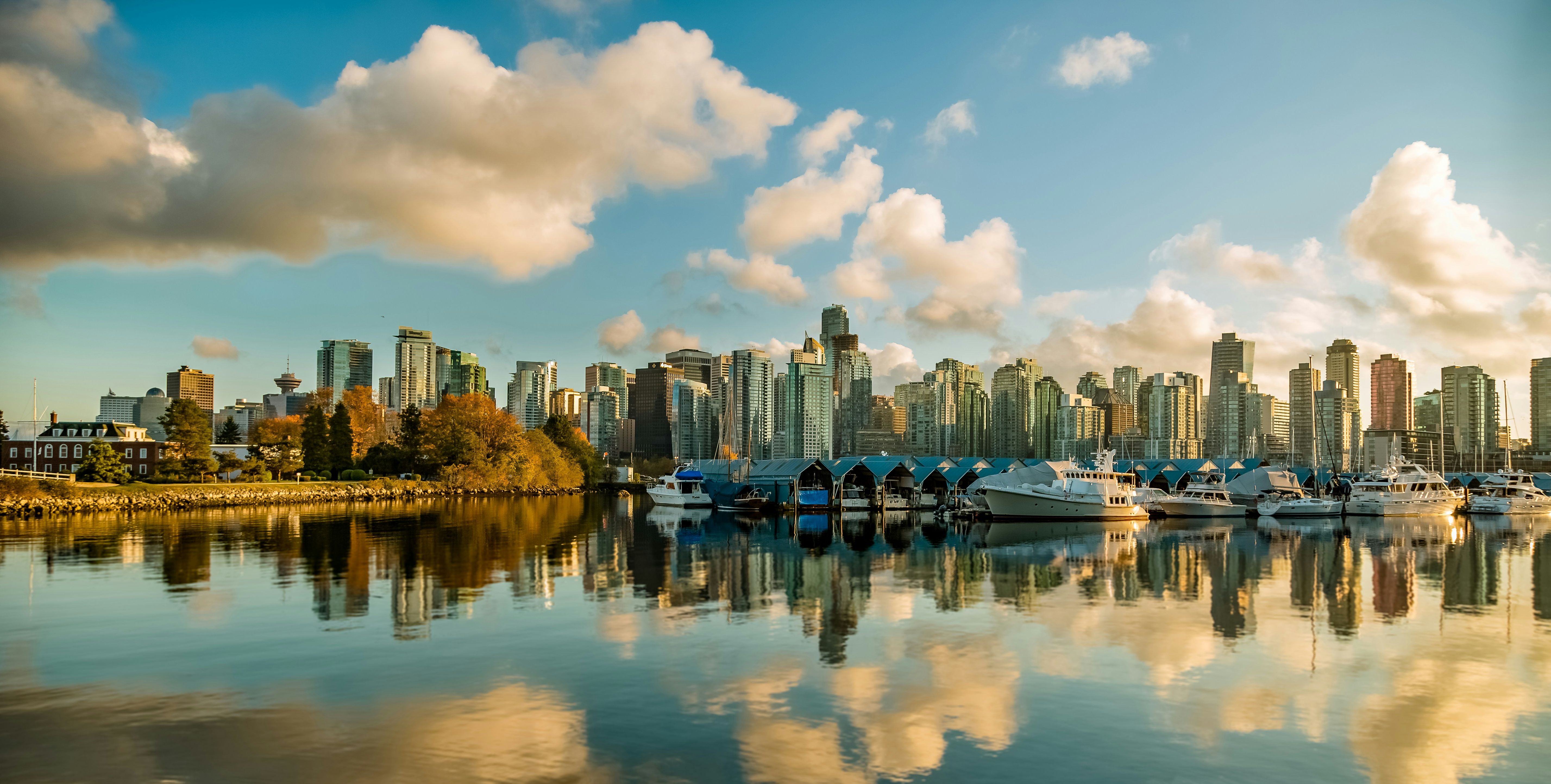 Canada-Vancouver-skyline