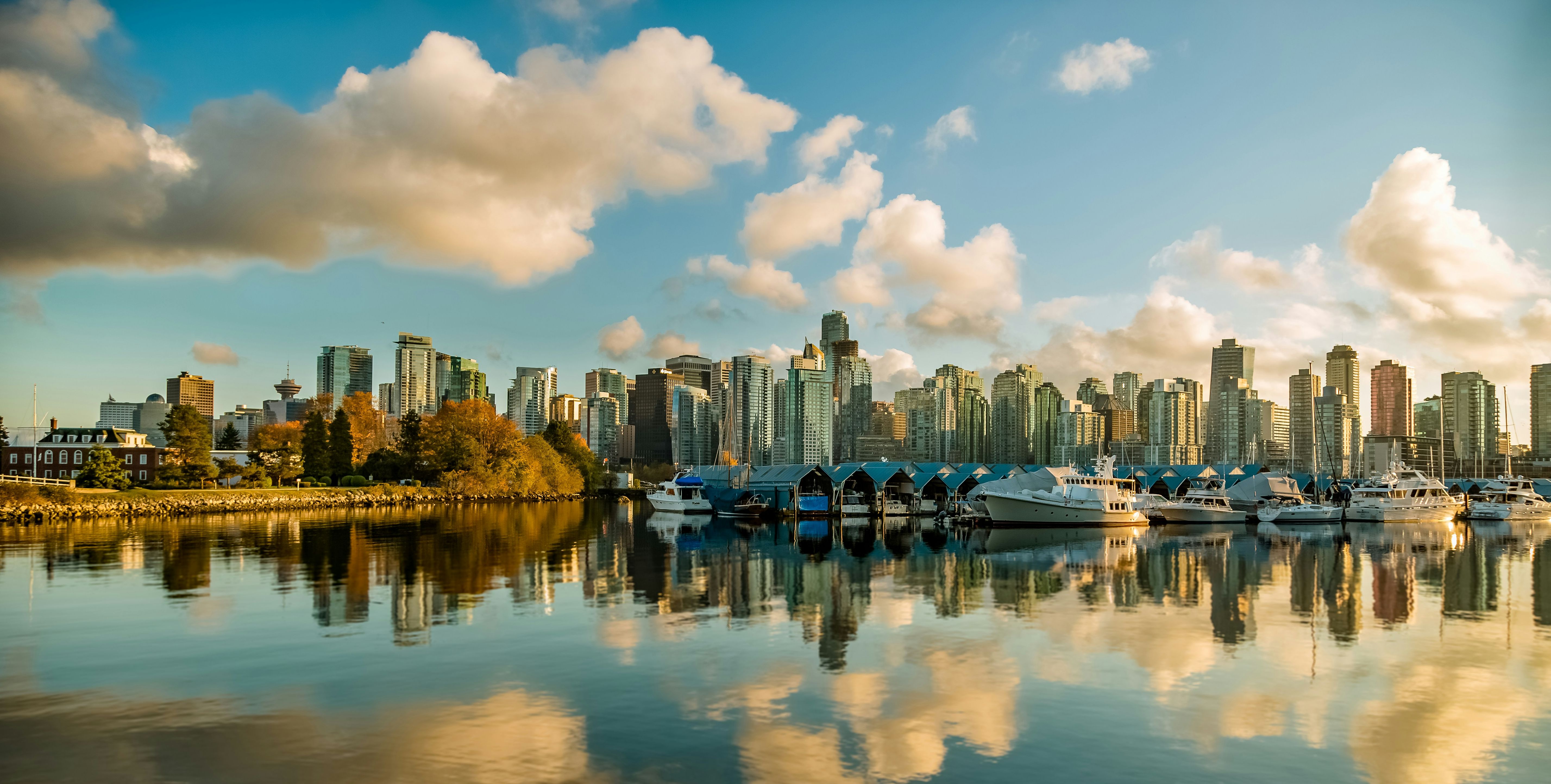 Canada-Vancouver-skyline