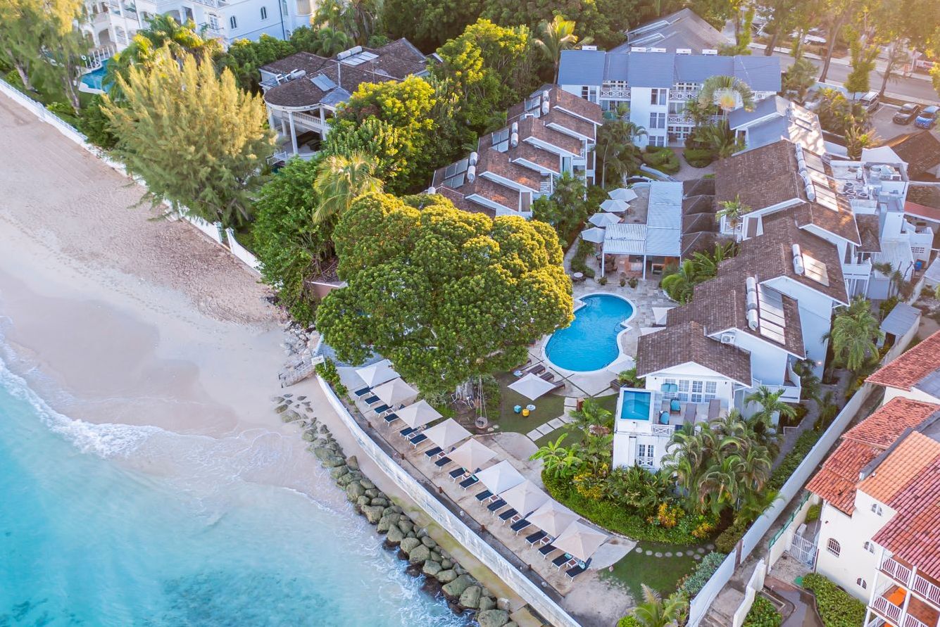 Barbados Westkust St James Treasure Beach Art Hotel Omgeving