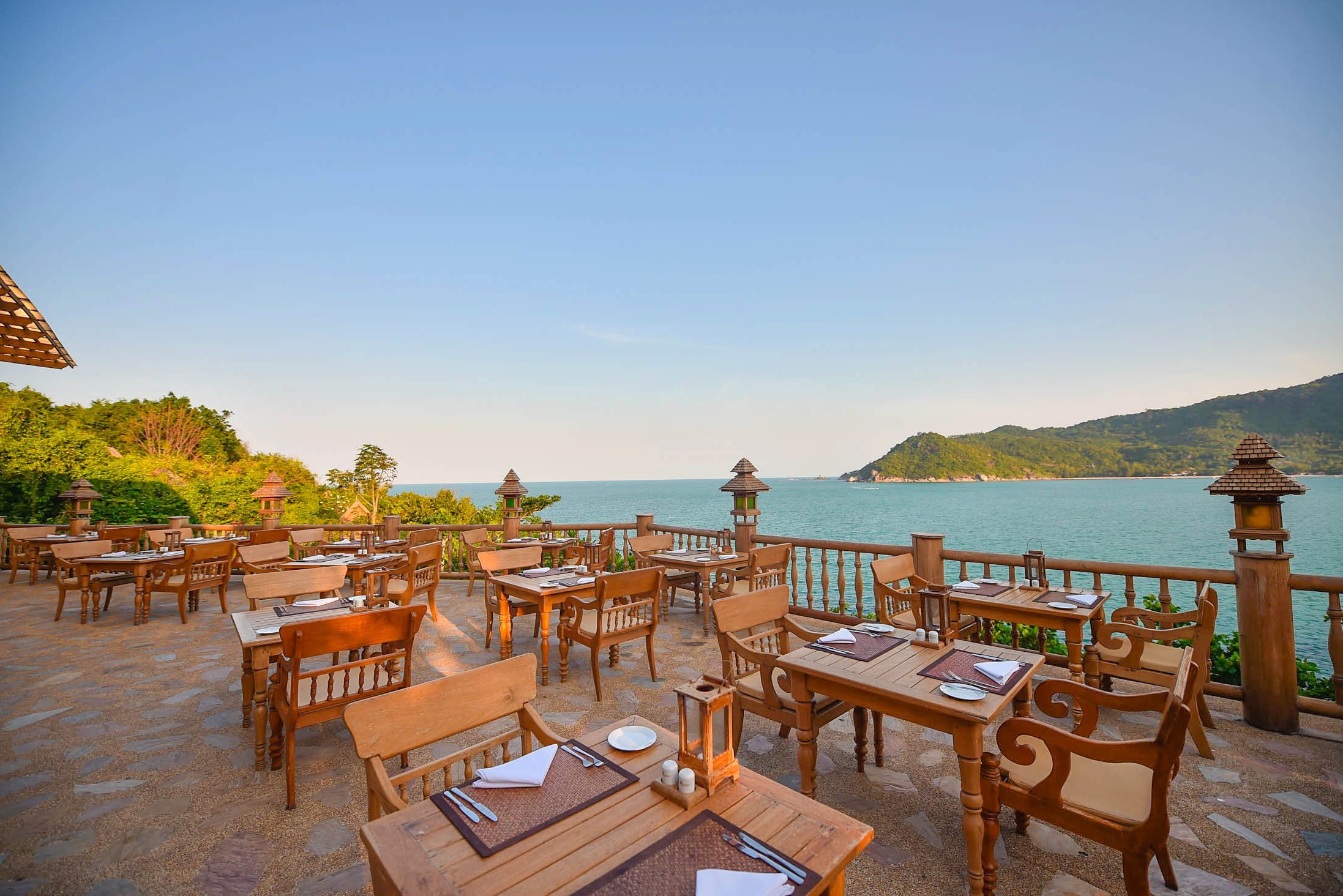 Chantara Restaurant in het Santhiya Koh Phangan Resort in Thailand