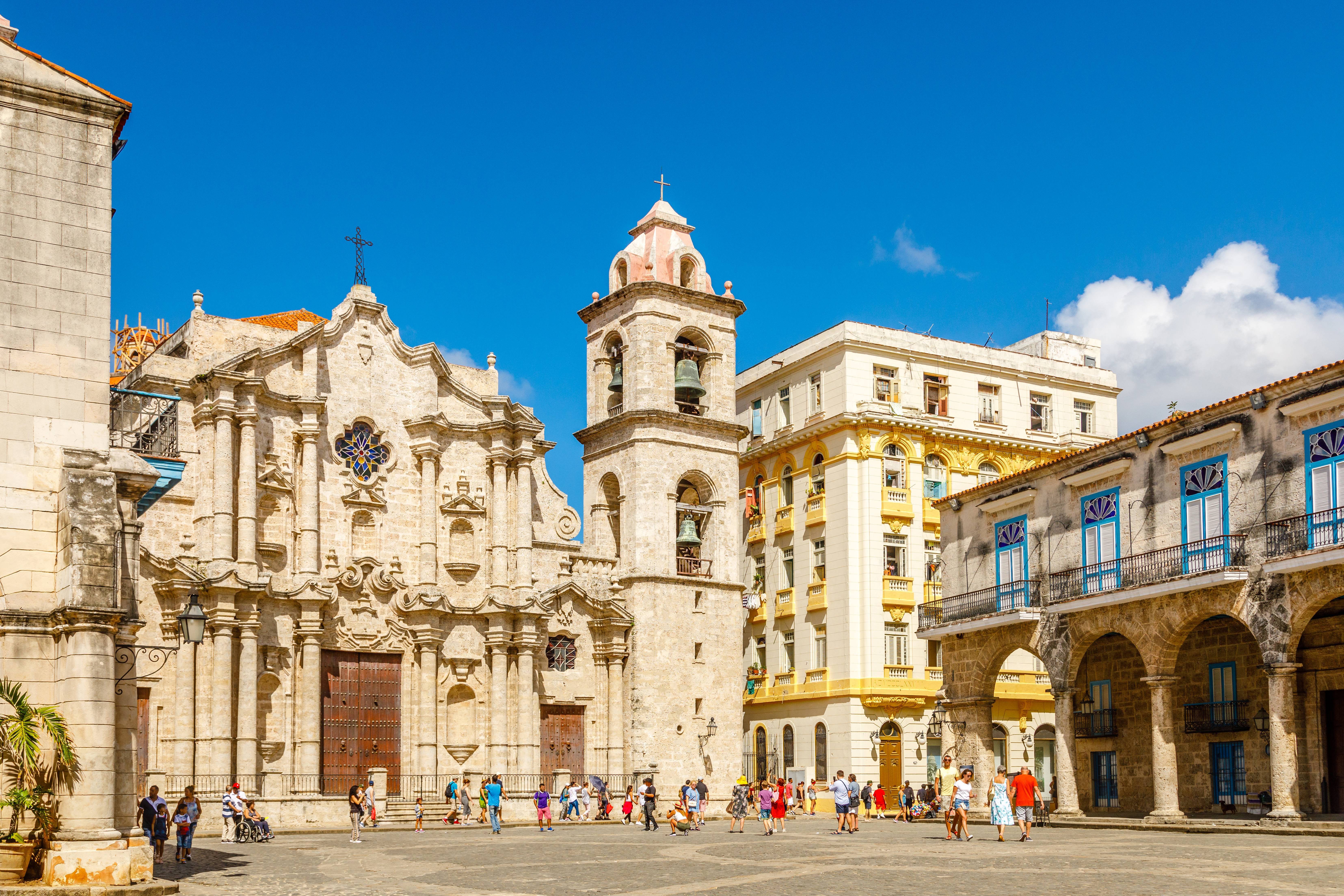 Plaza de la Catedral in La Habana Vieja in Havana in Cuba