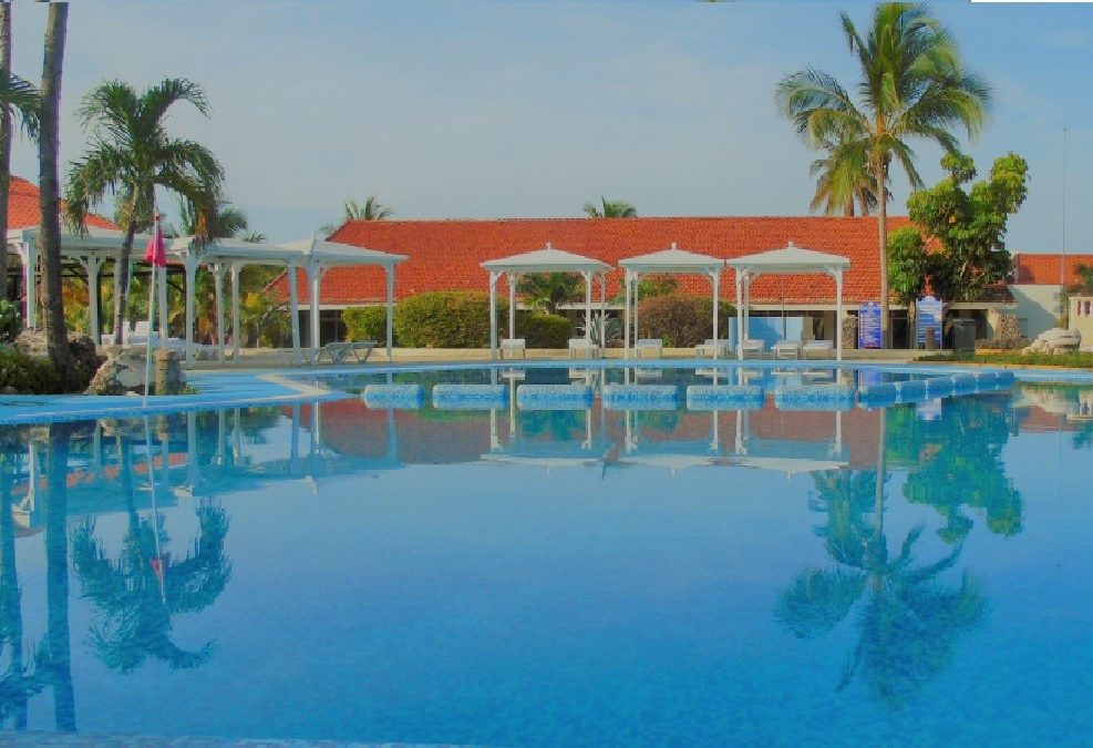 Zwembad in het Gran Club Santa Lucia in Playa Santa Lucia in Cuba