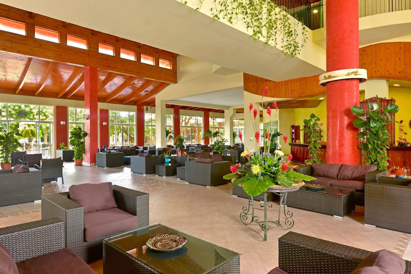 De lobby van het Iberostar Tainos in Varadero in Cuba