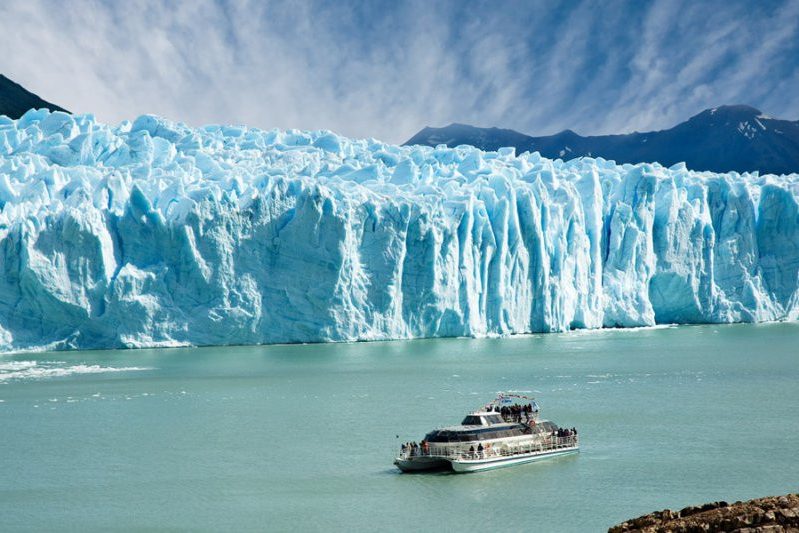 perito moreno glacier cruise