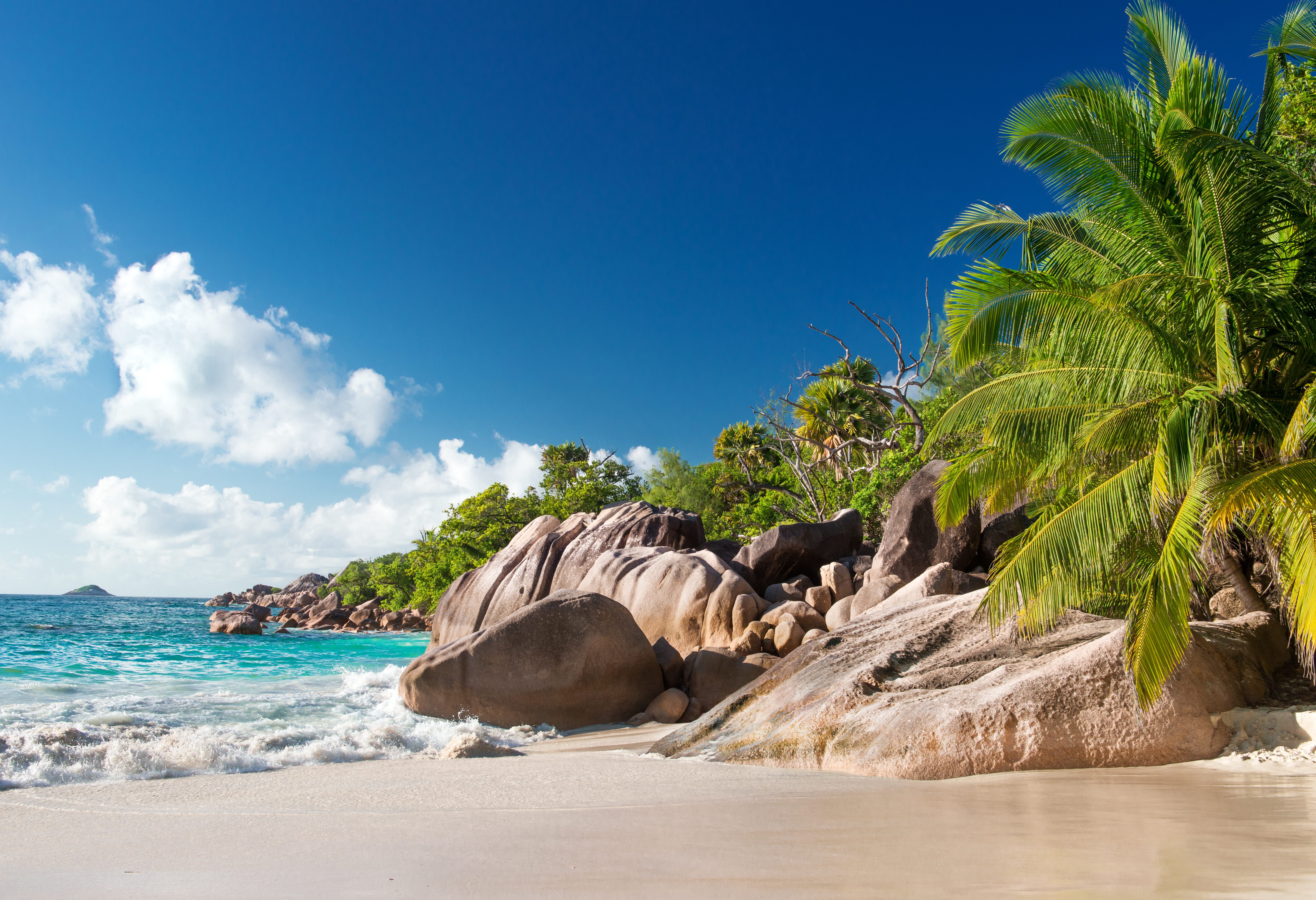 Strand van Anse Lazio op Praslin in de Seychellen