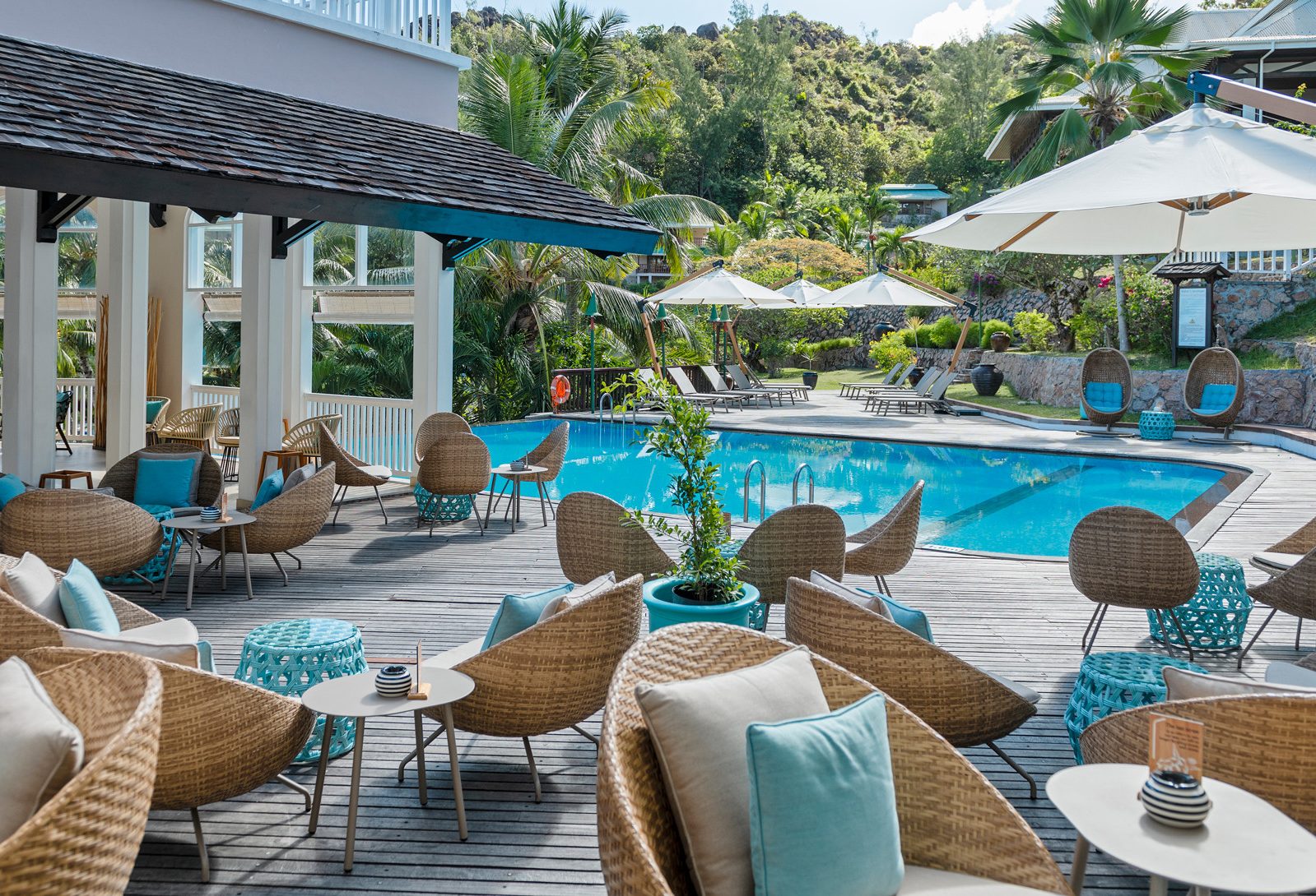 Zwembad van Hotel L'Archipel op Praslin in de Seychellen