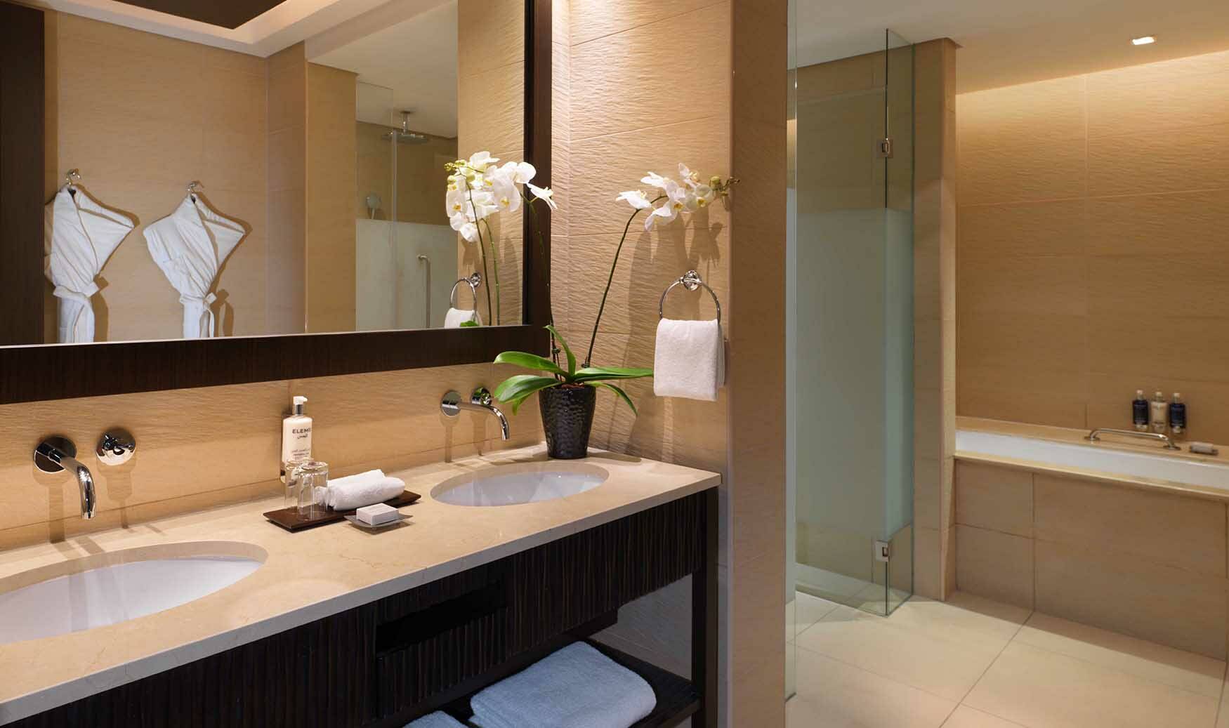 Dubai Emiraten Anantara Resort The Palm Deluxe Lagoon View Kamer Badkamer