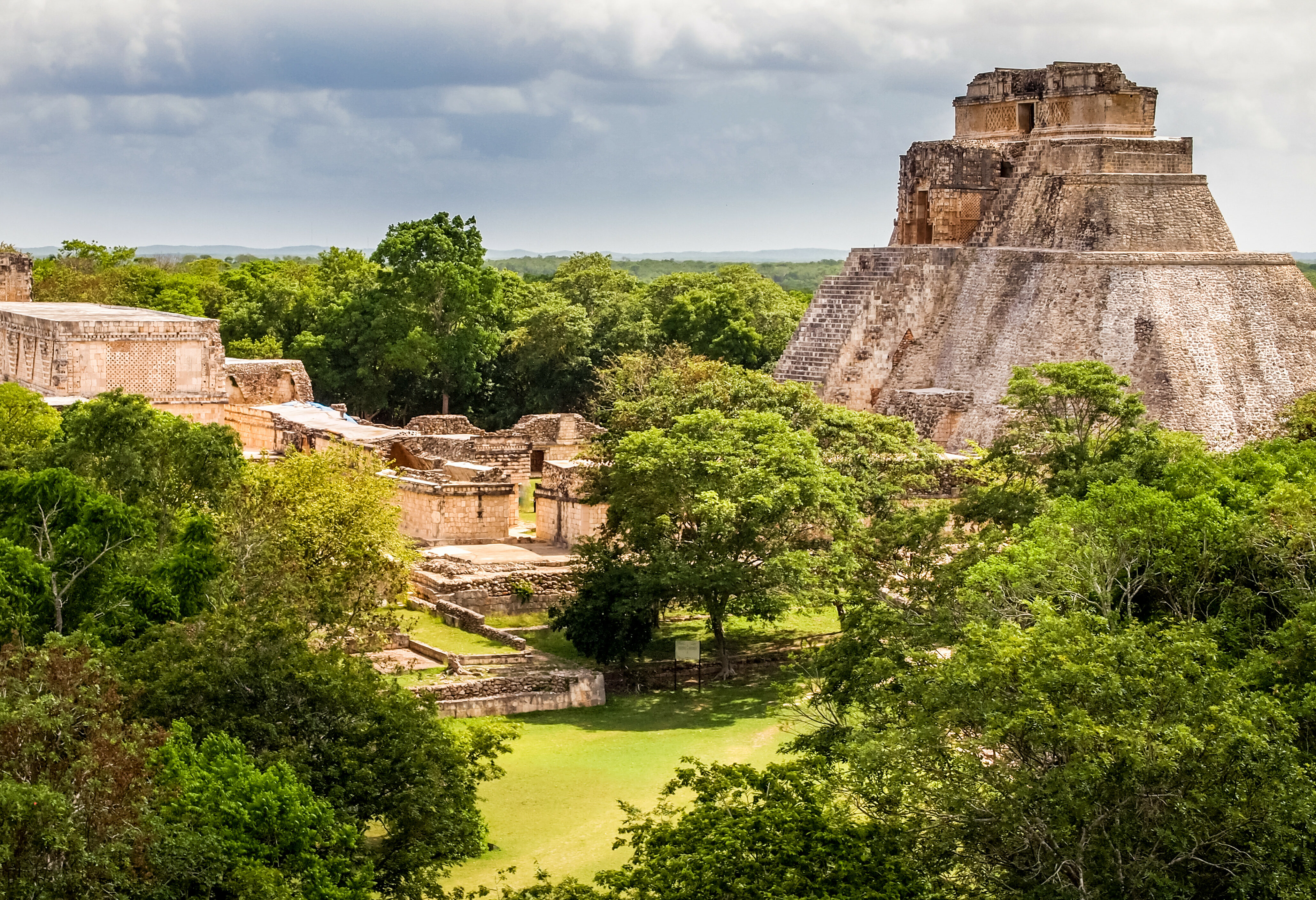 Maya-stad Uxmal vanuit Merida