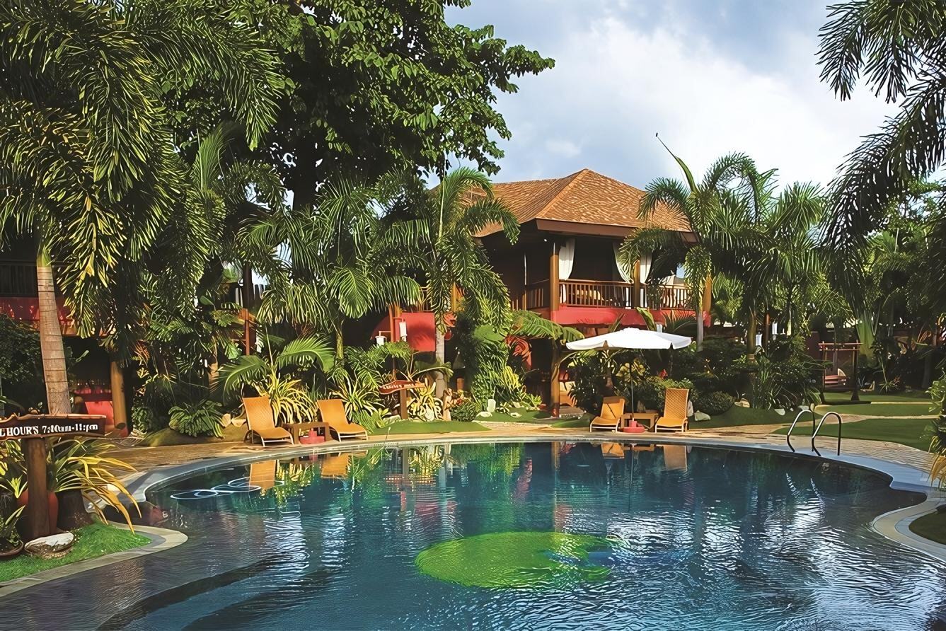 Filipijnen Boracay Tropics Resort Zwembad