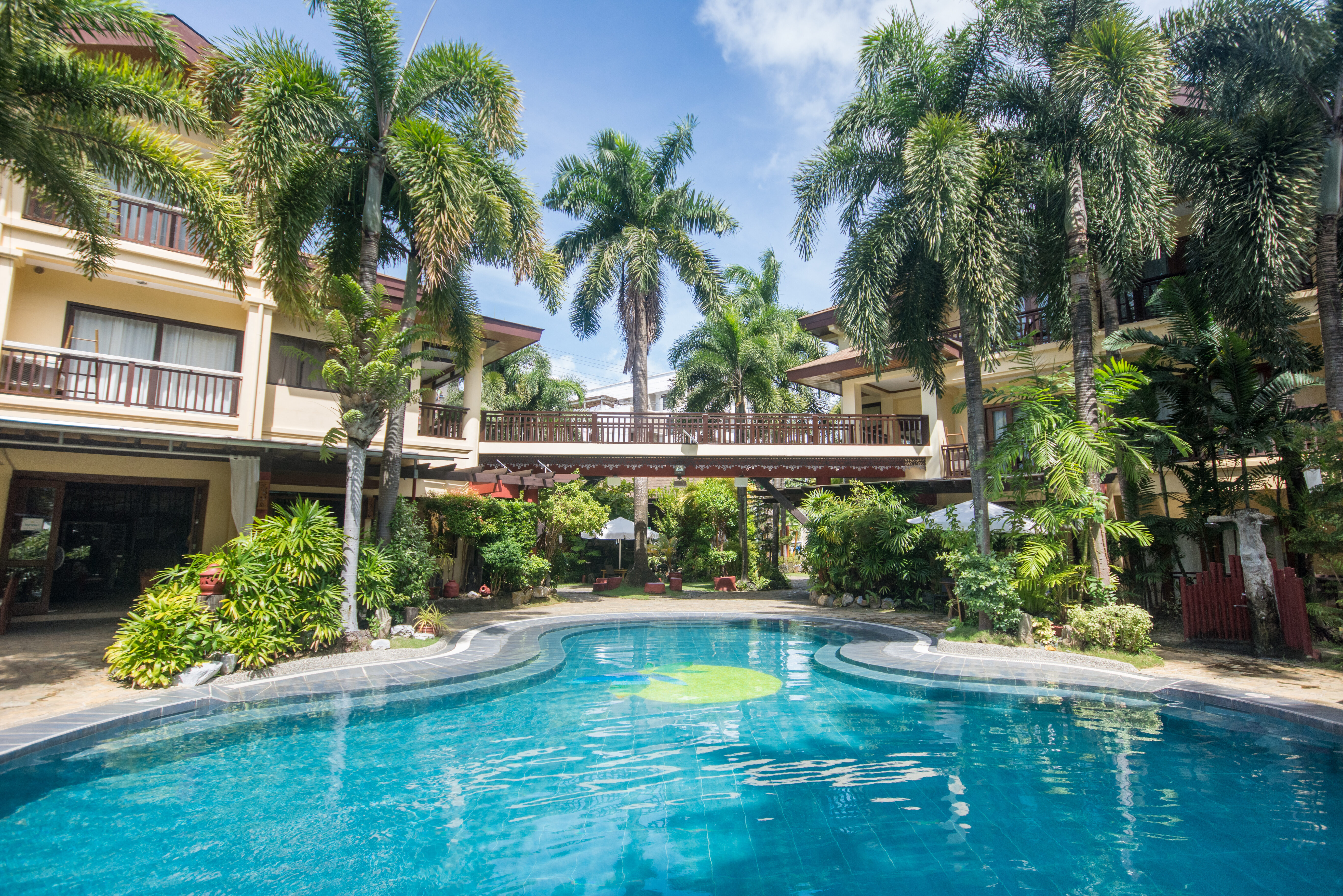 Filipijnen Boracay Tropics Resort Zwembad