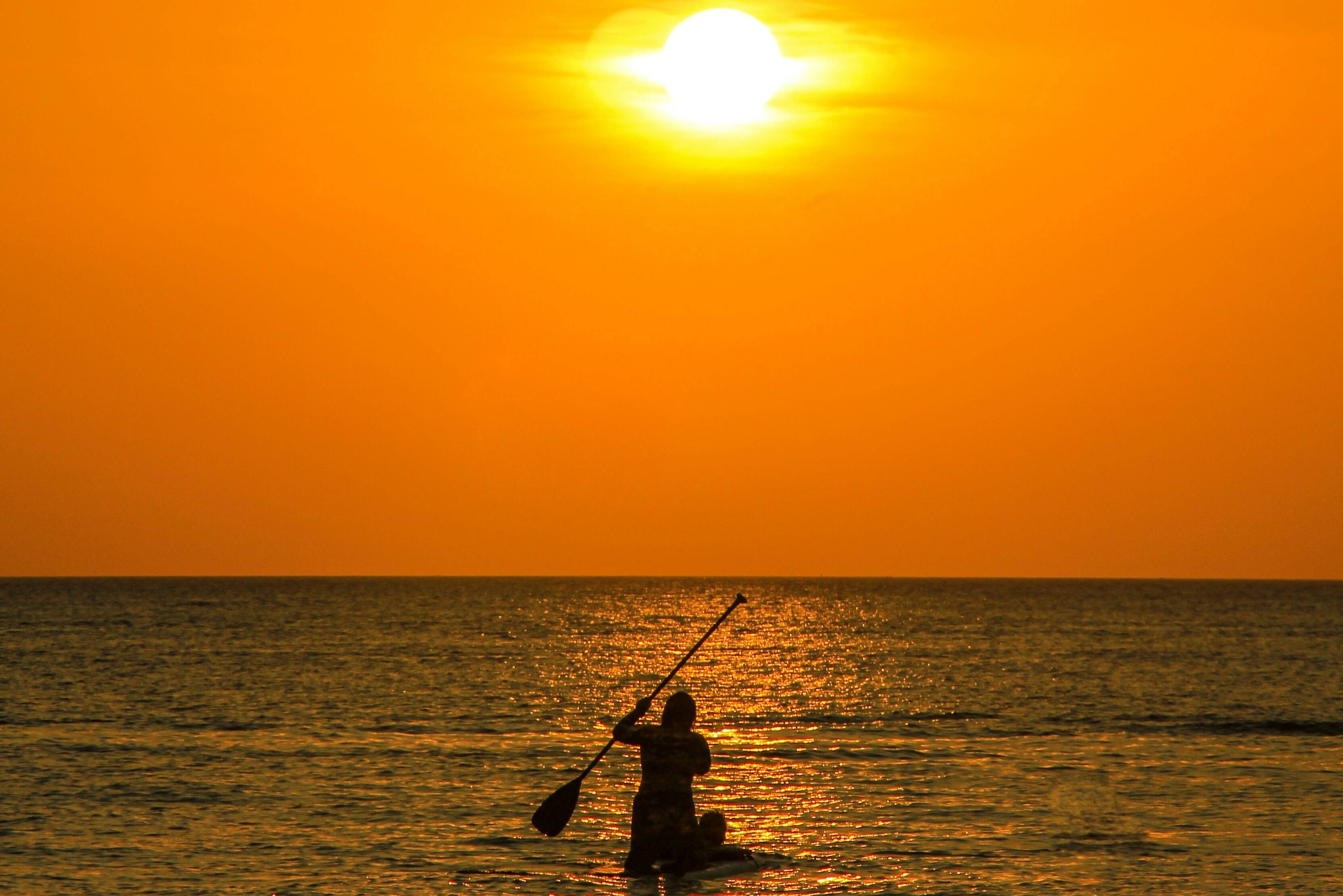 Filipijnen Boracay zonsondergang stand up paddle board