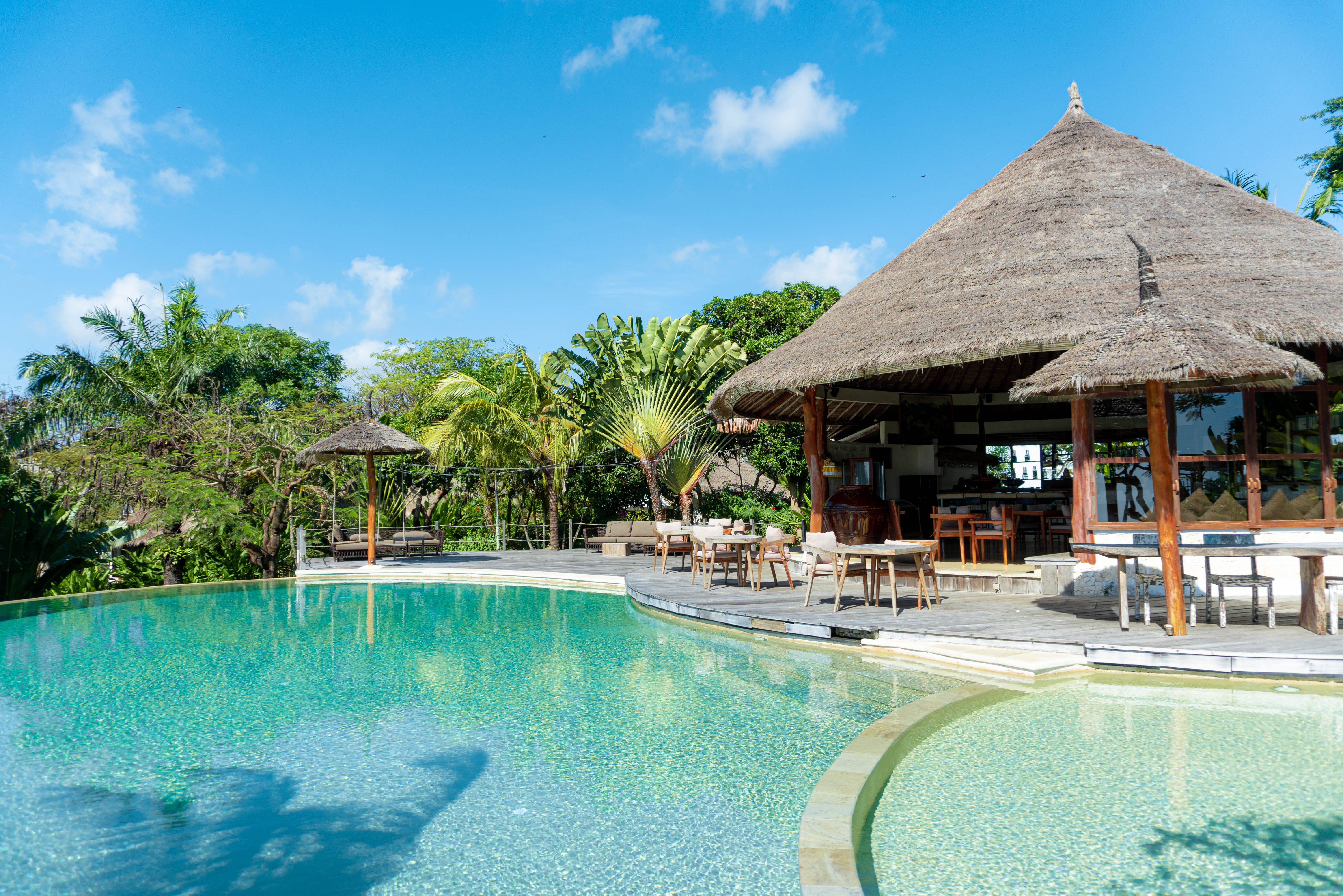 Indonesie Bali Uluwatu La Joya Balangan Resort Zwembad Bar