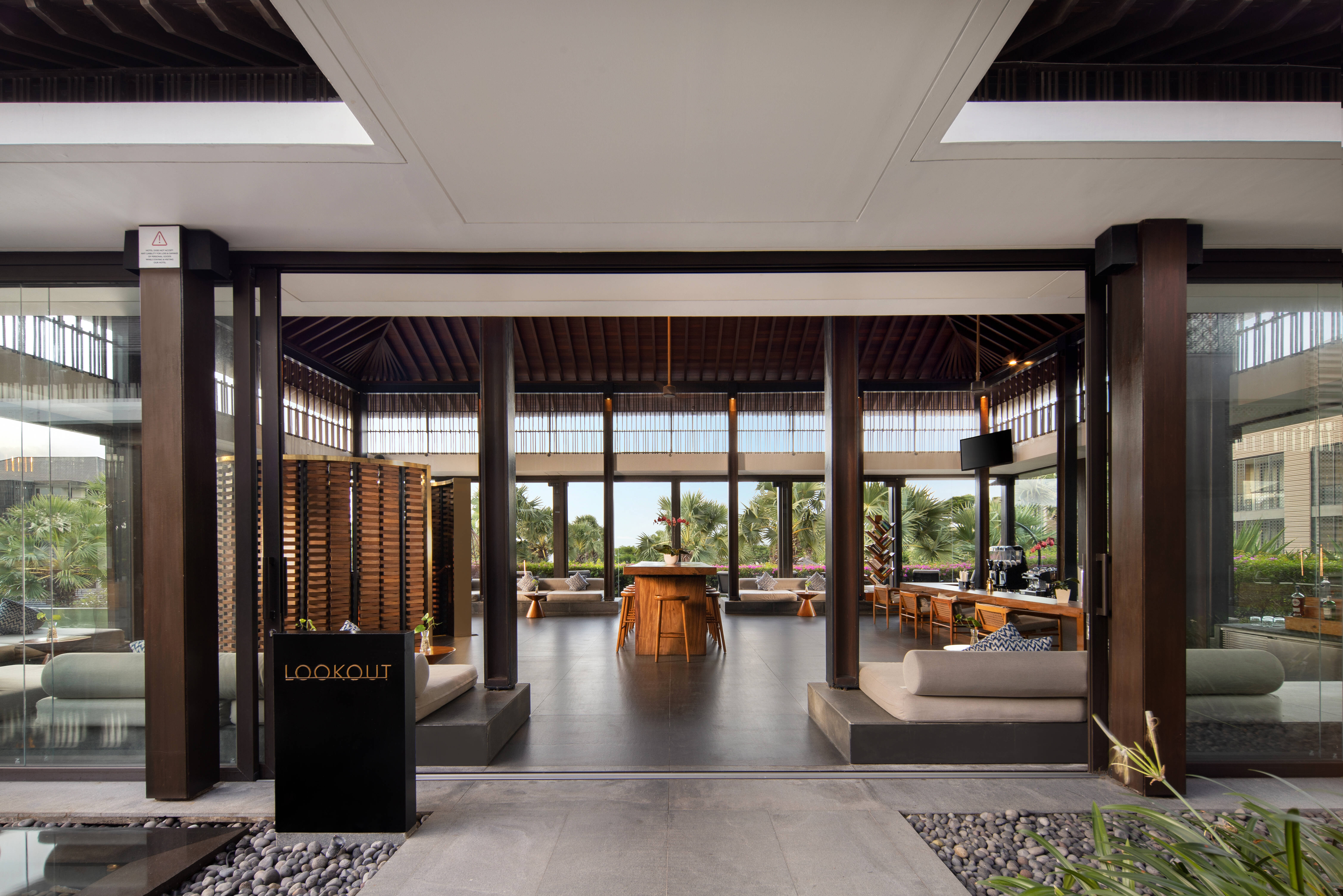 Indonesie Bali Uluwatu Radisson Blu Bar