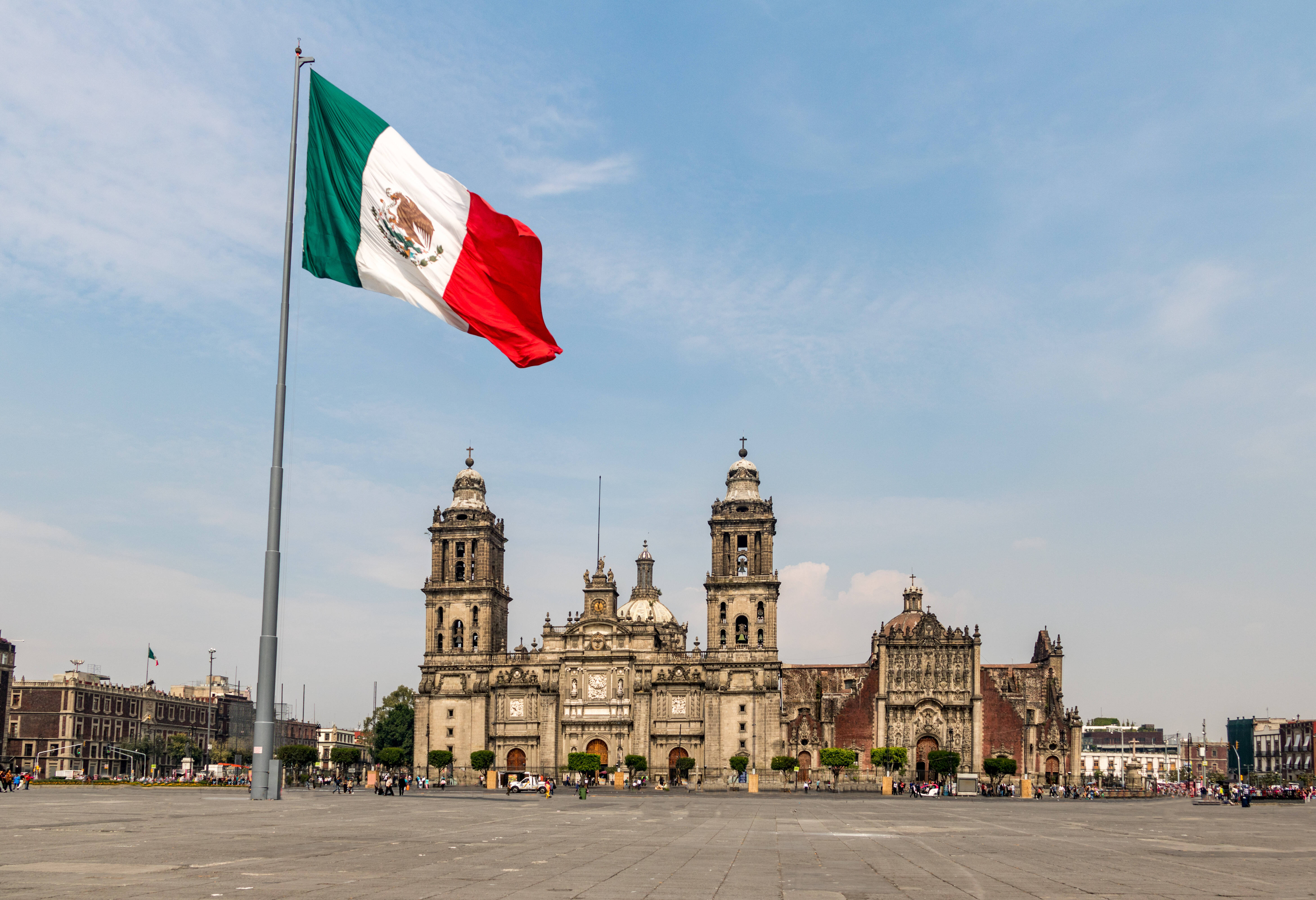 Zocalo Mexico-Stad met nationale vlag