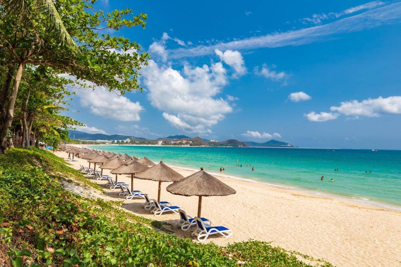 China Hainan Sunshine Resort Intime Sanya Strand