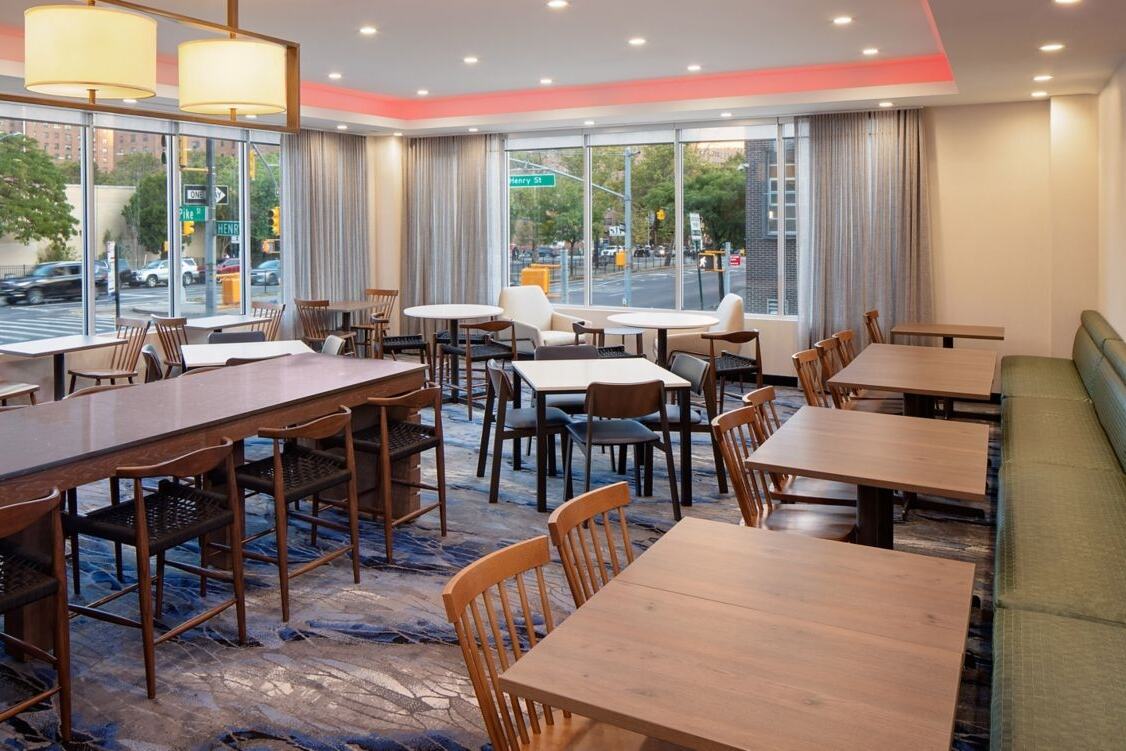Amerika New York Fairfield Inn Suites Downtown East Restaurant