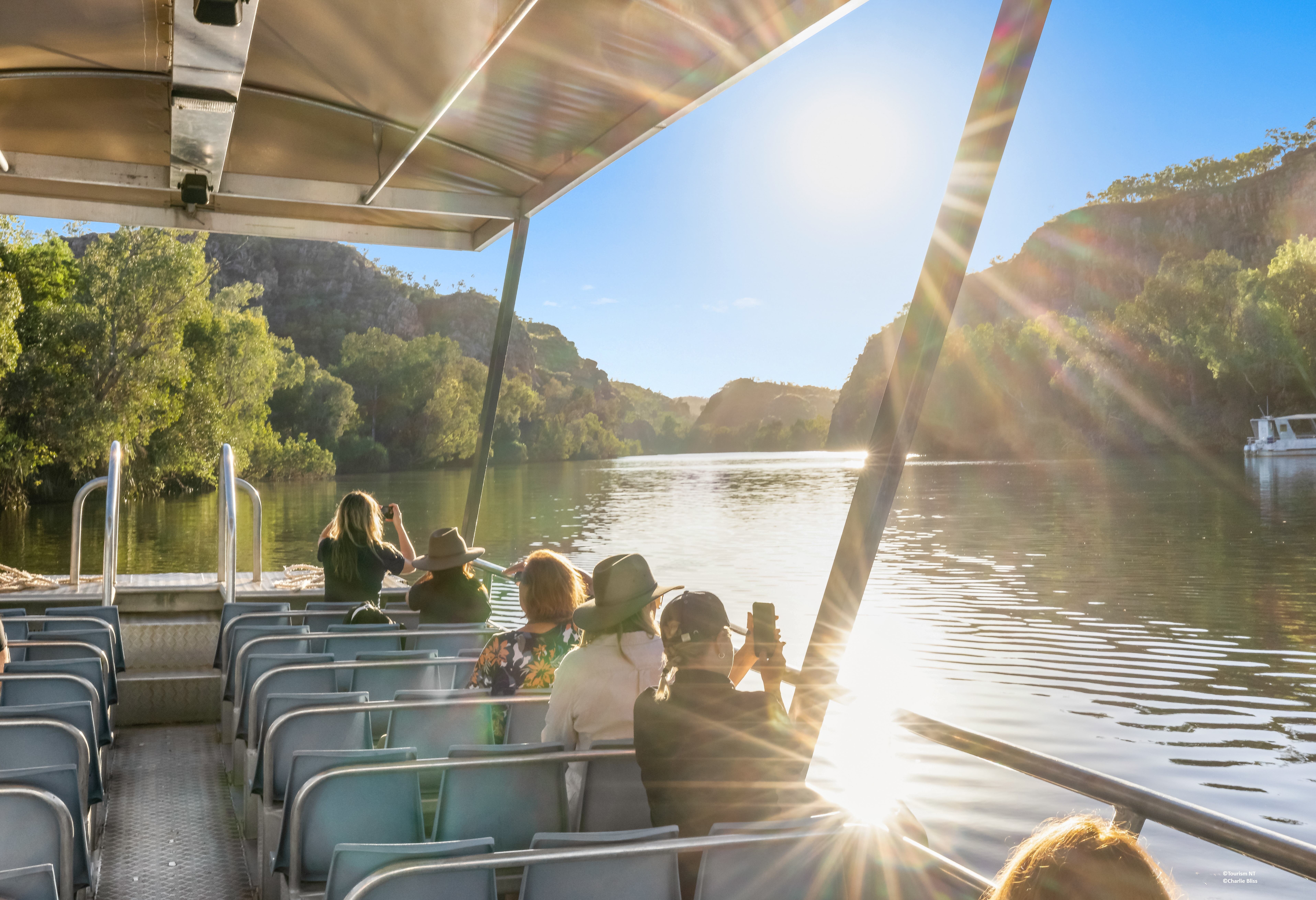 Cruise door Katherine Gorge in het Nitmiluk National Park in Australie