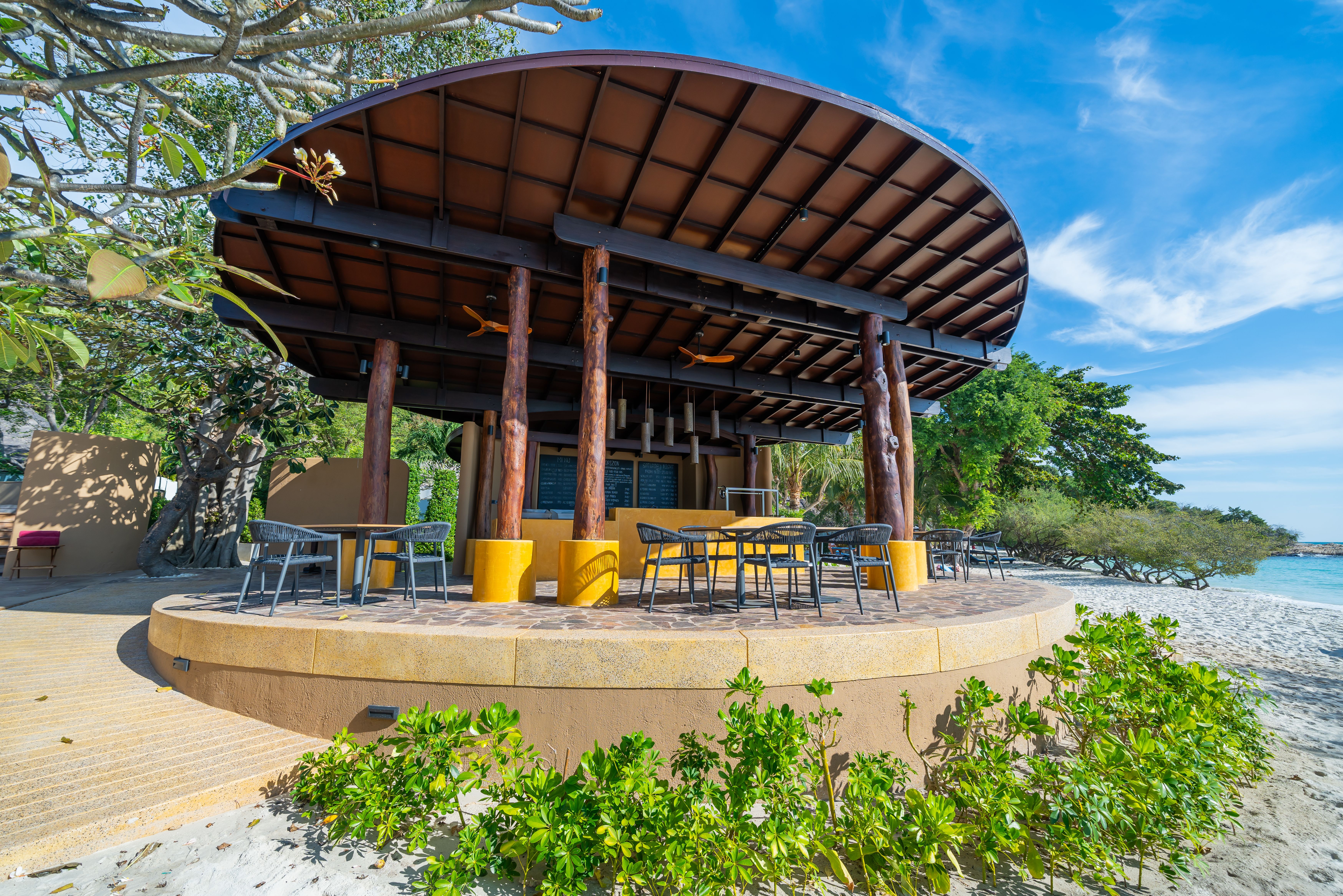 Thailand Koh Samet Paradee Beach Bar