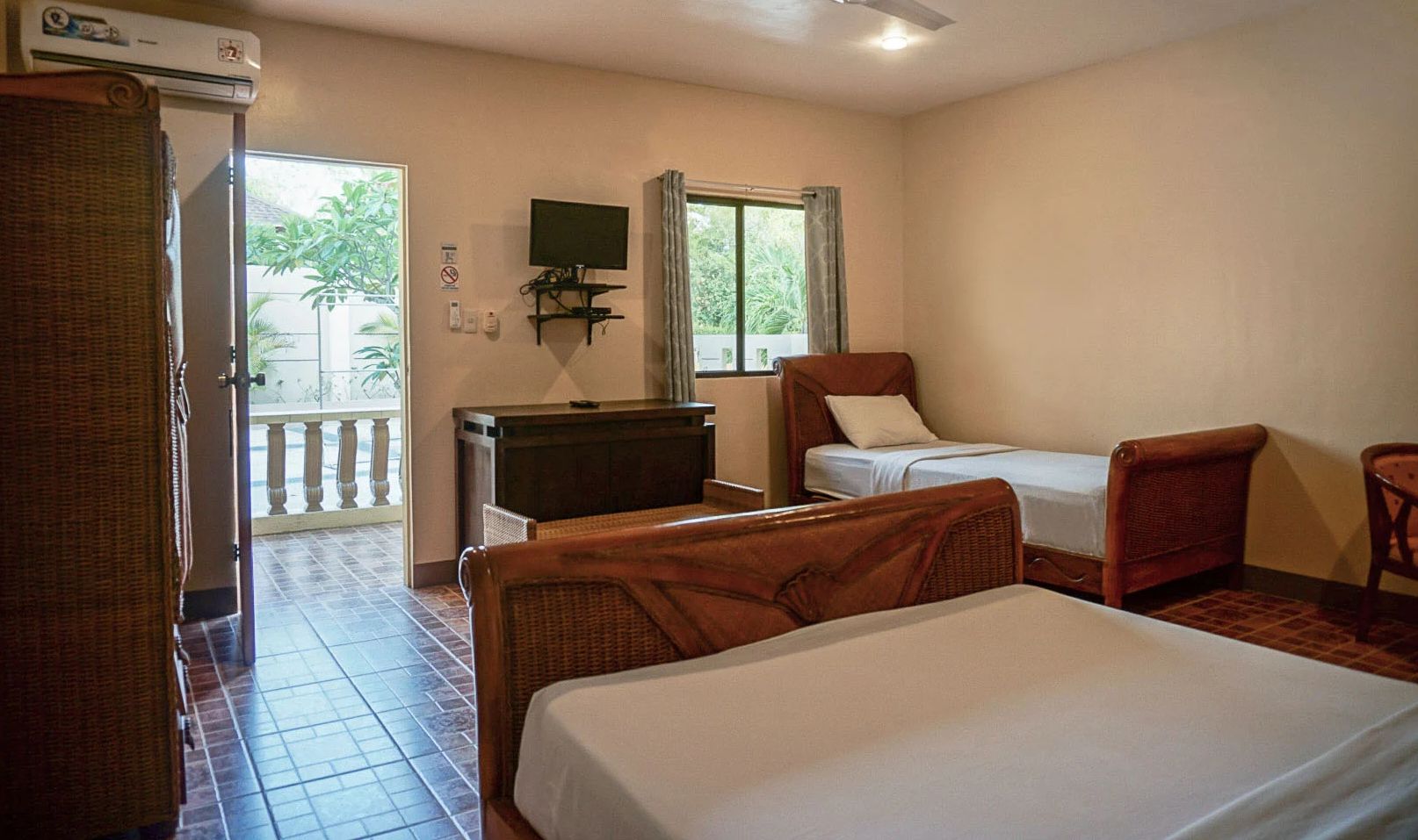 Filipijnen Moalboal Turtle Bay Dive Resort Deluxe Familie Kamer