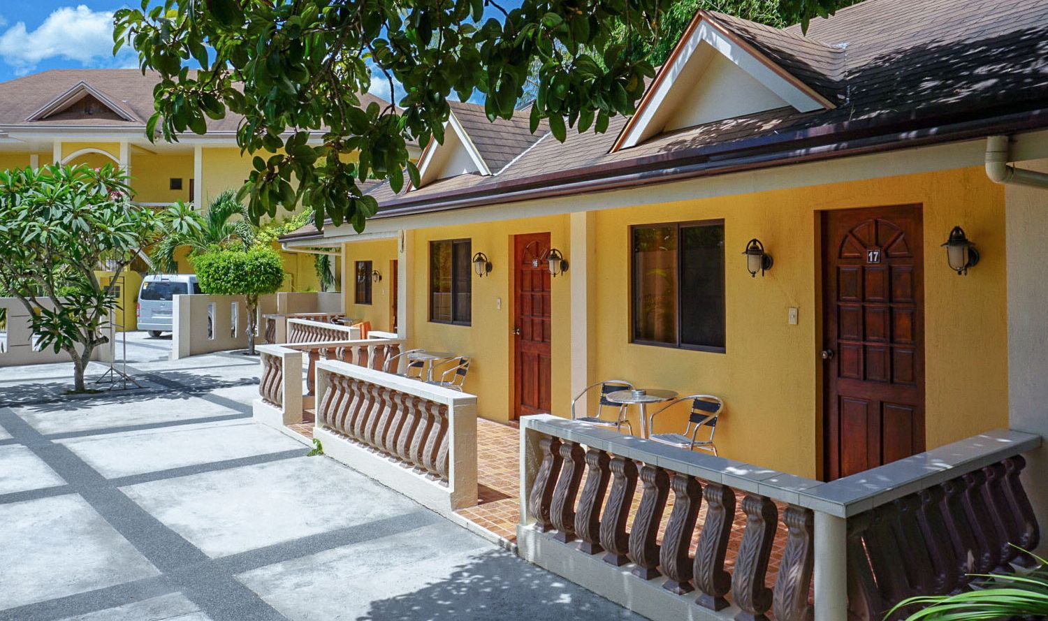 Filipijnen Moalboal Turtle Bay Dive Resort Deluxe Familie Kamer