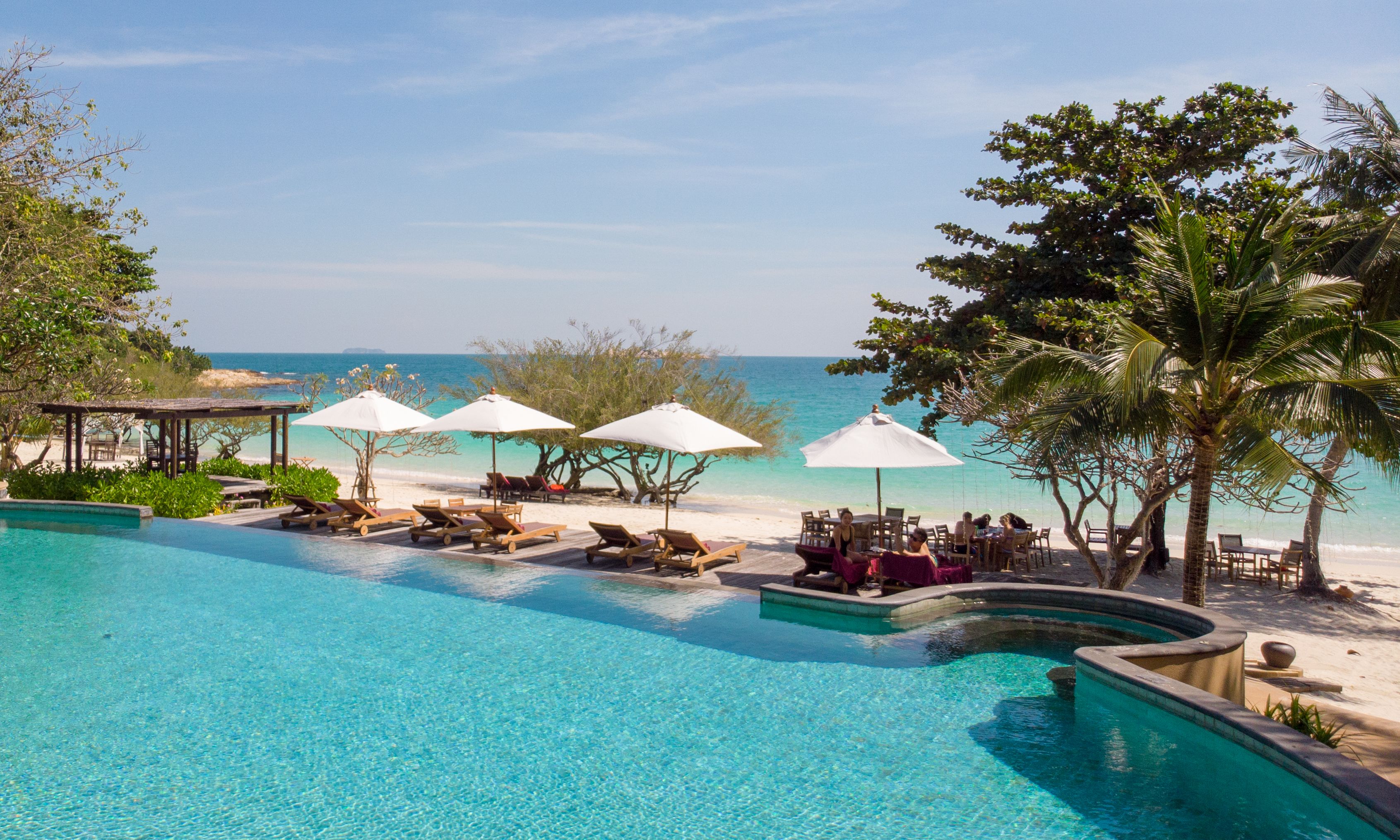 Thailand-Koh-Samet-Paradee-Zwembad