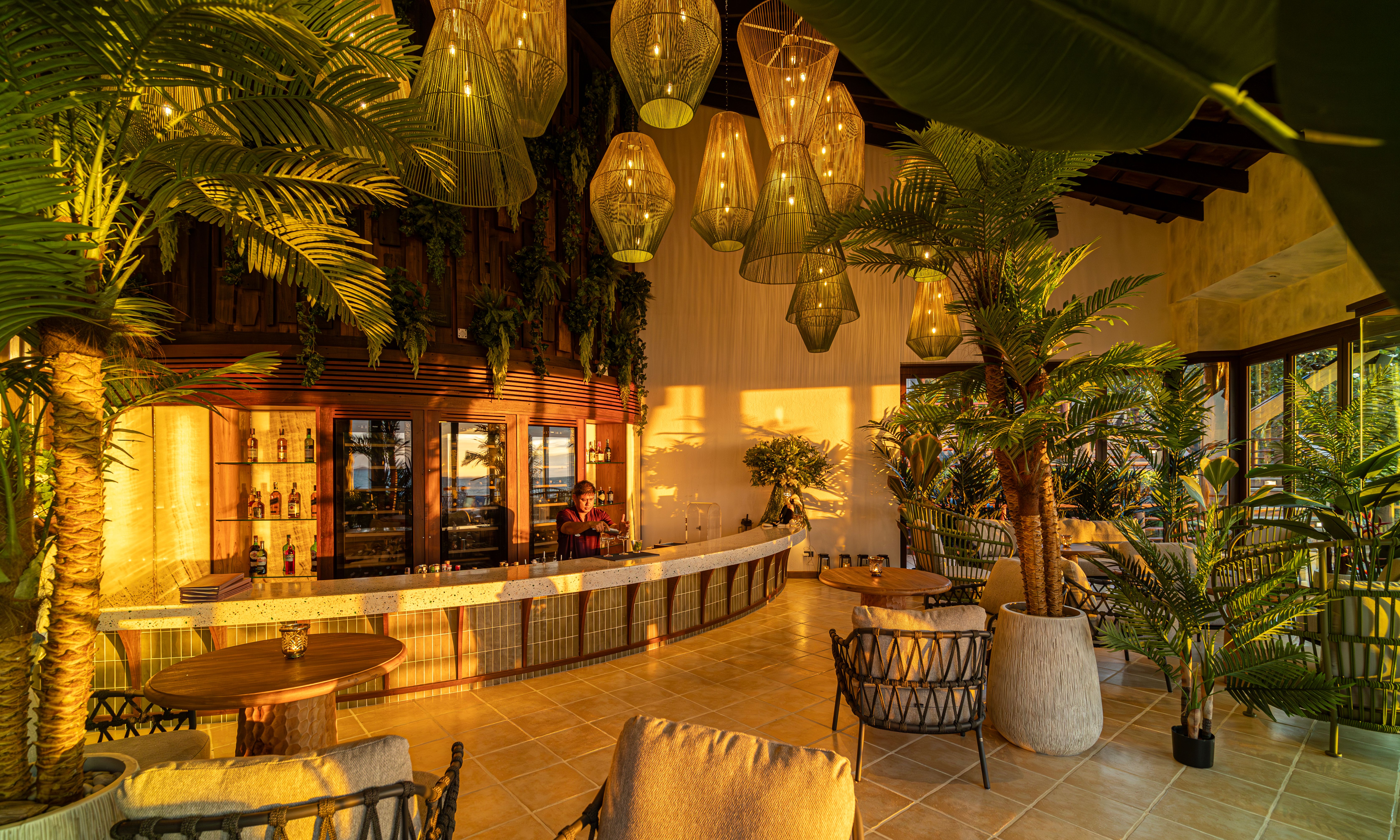 Thailand-Koh-Samet-Paradee-Sunset-Bar