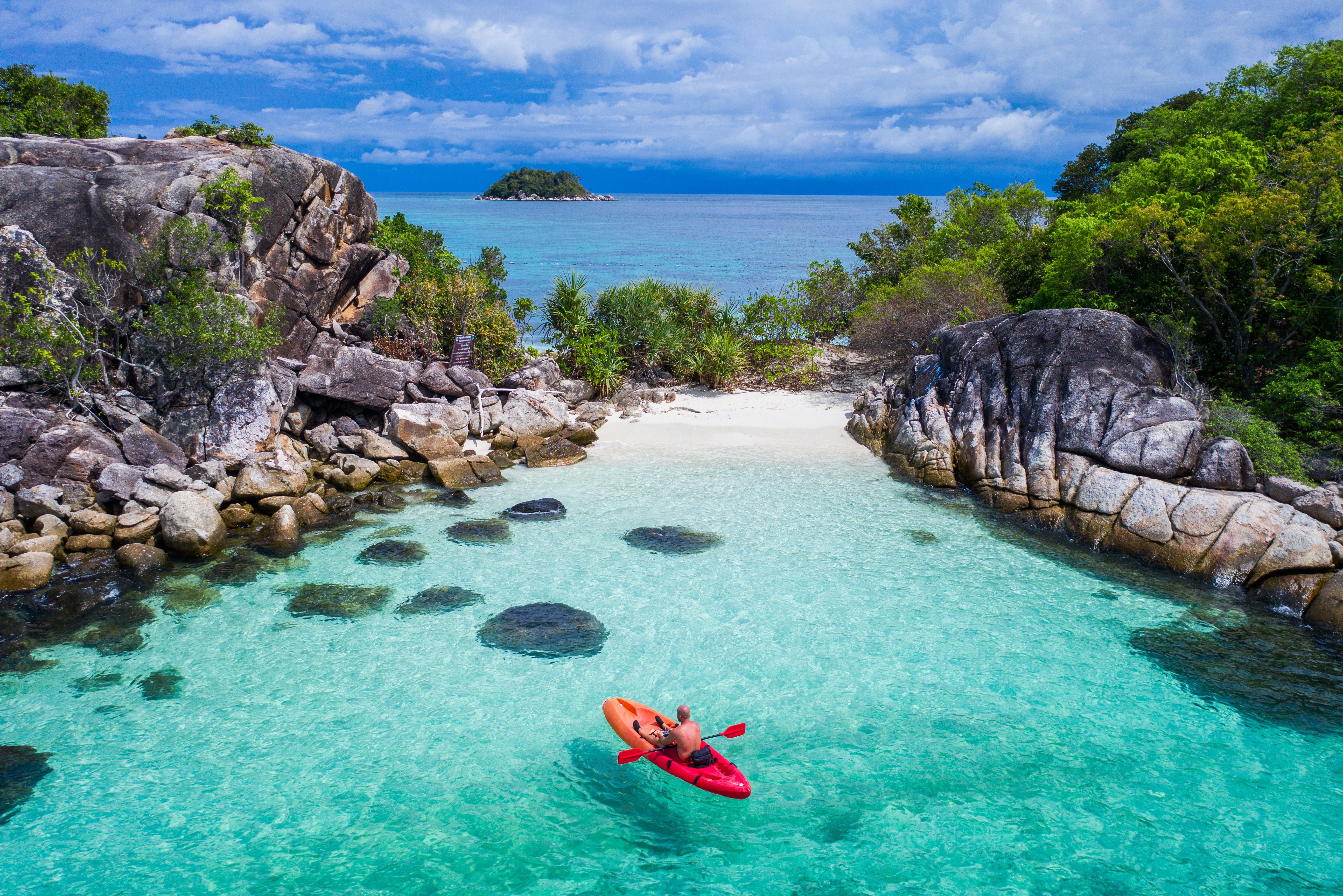 Man kajakken Koh Lipe