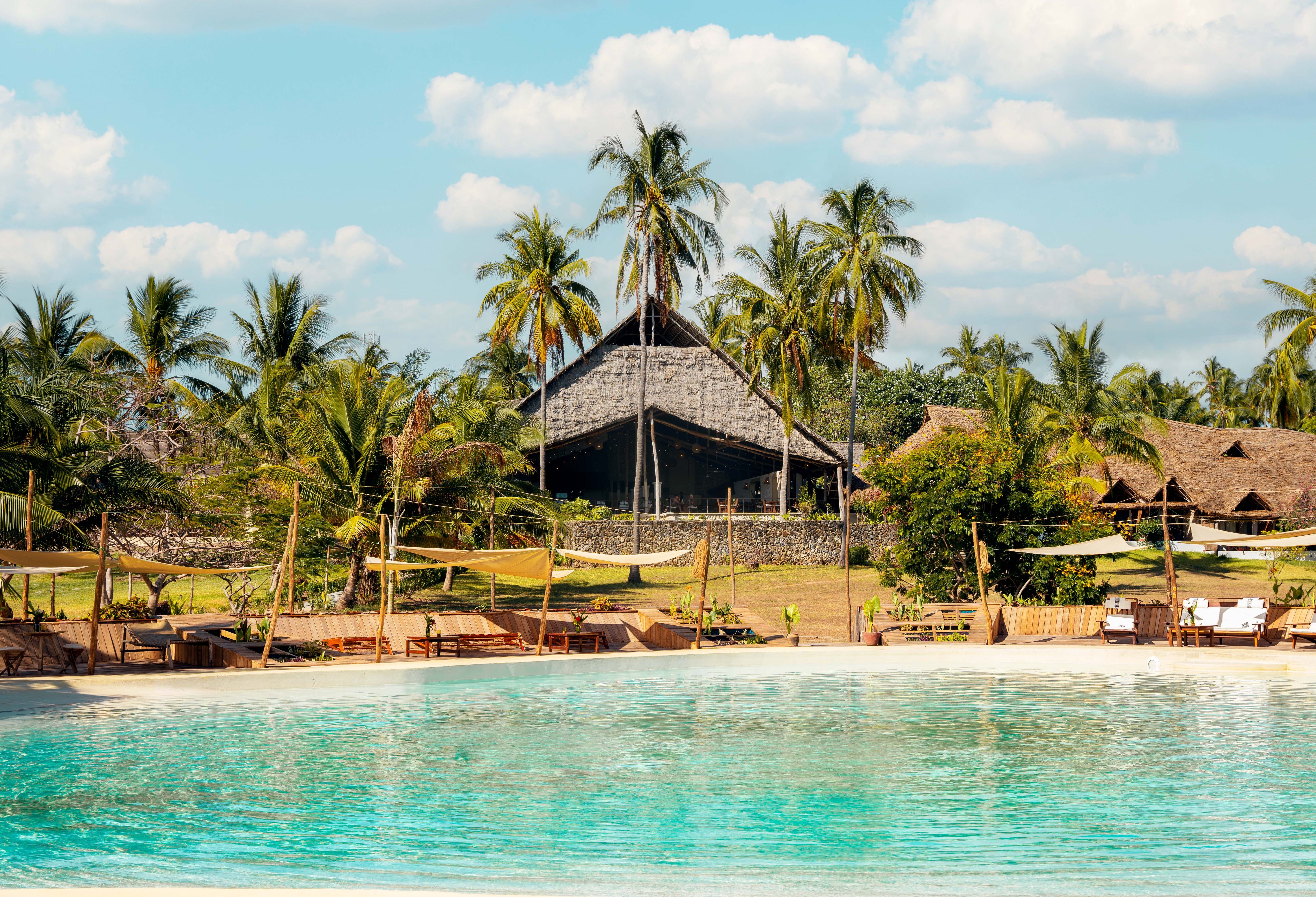 Zwembad van Basecamp Mafia Island in Tanzania