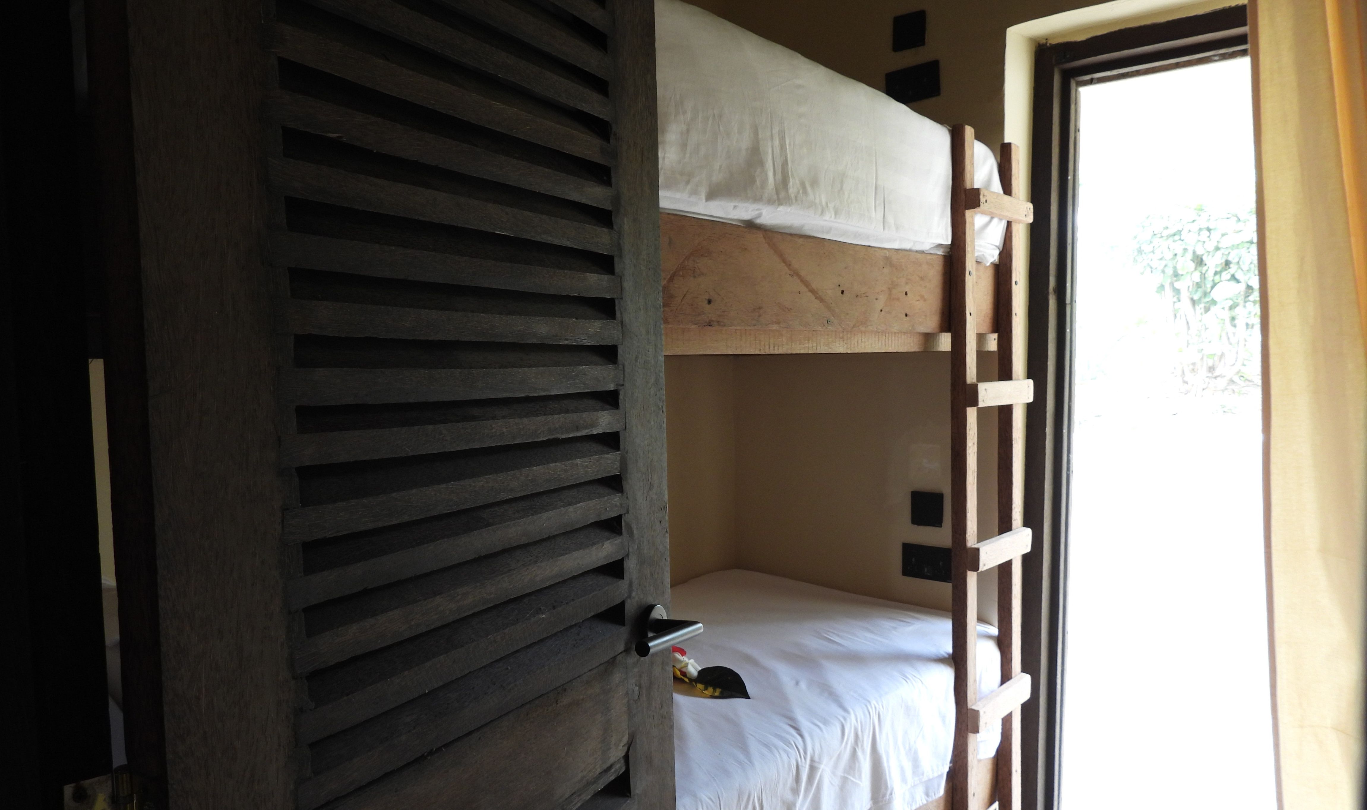 Kinderkamer in de Ghuba Ocean View kamer in Basecamp Mafia Island in Tanzania