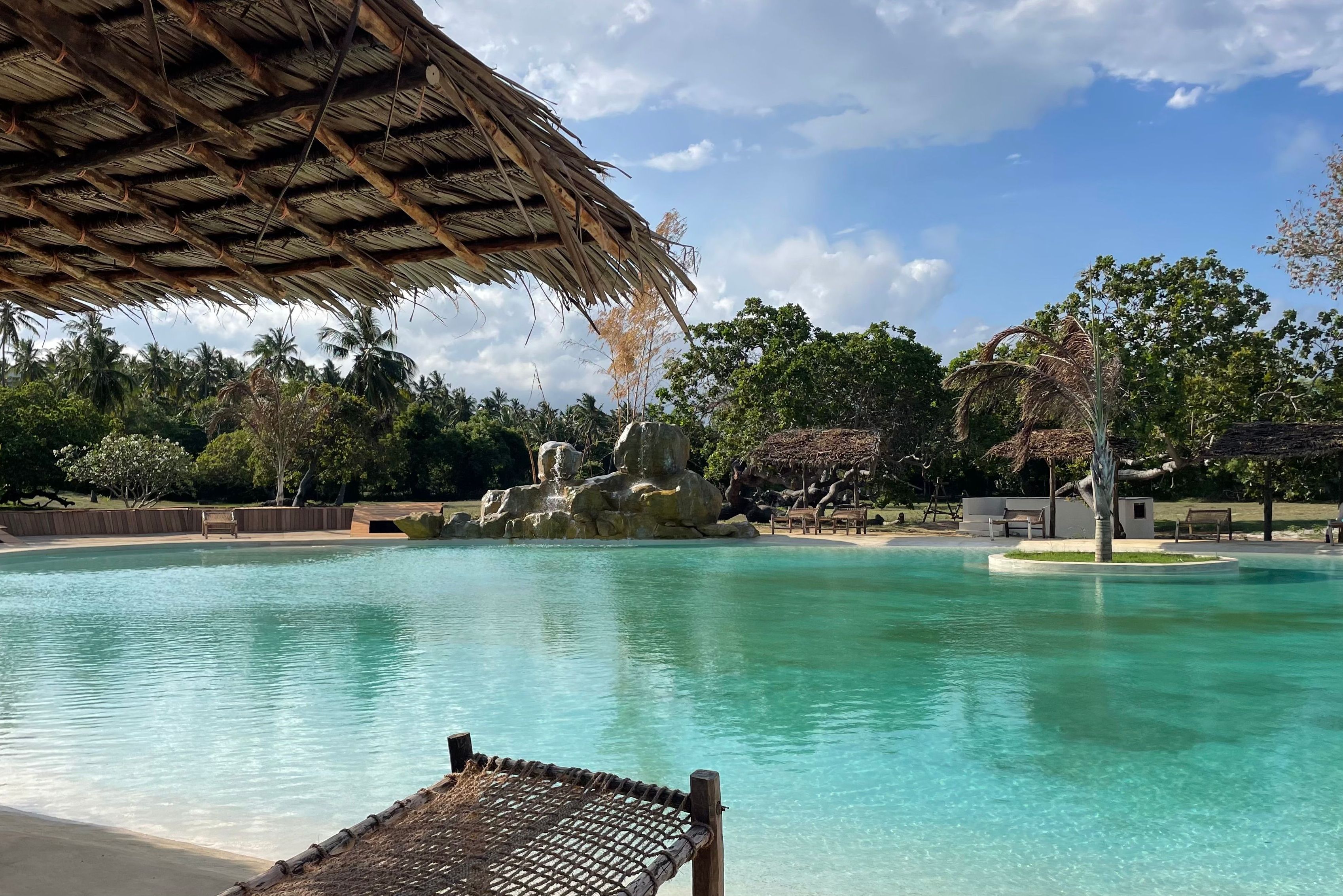 Zwembad van Basecamp Mafia Island in Tanzania