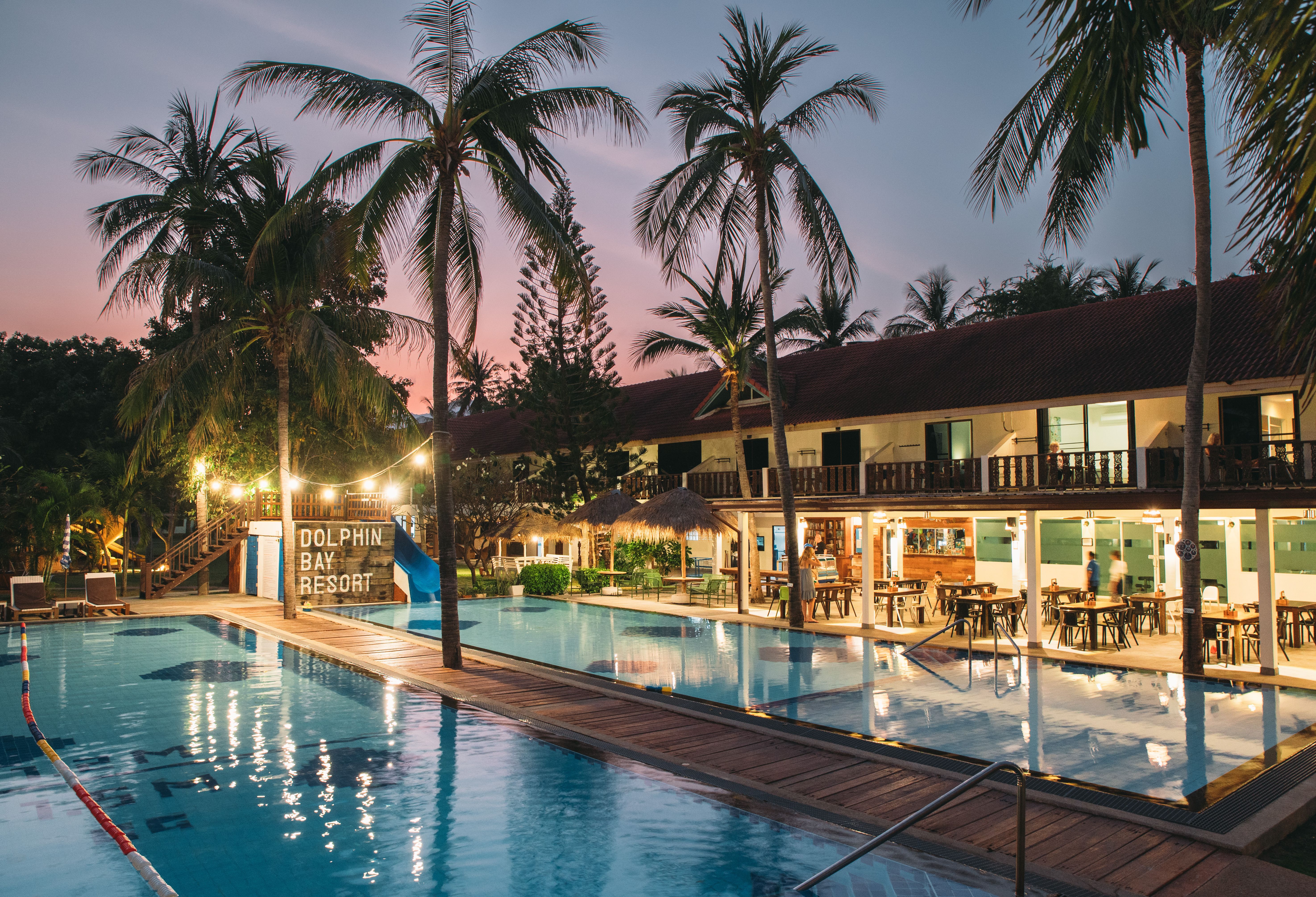 Dolphin Bay Resort in Pranburi