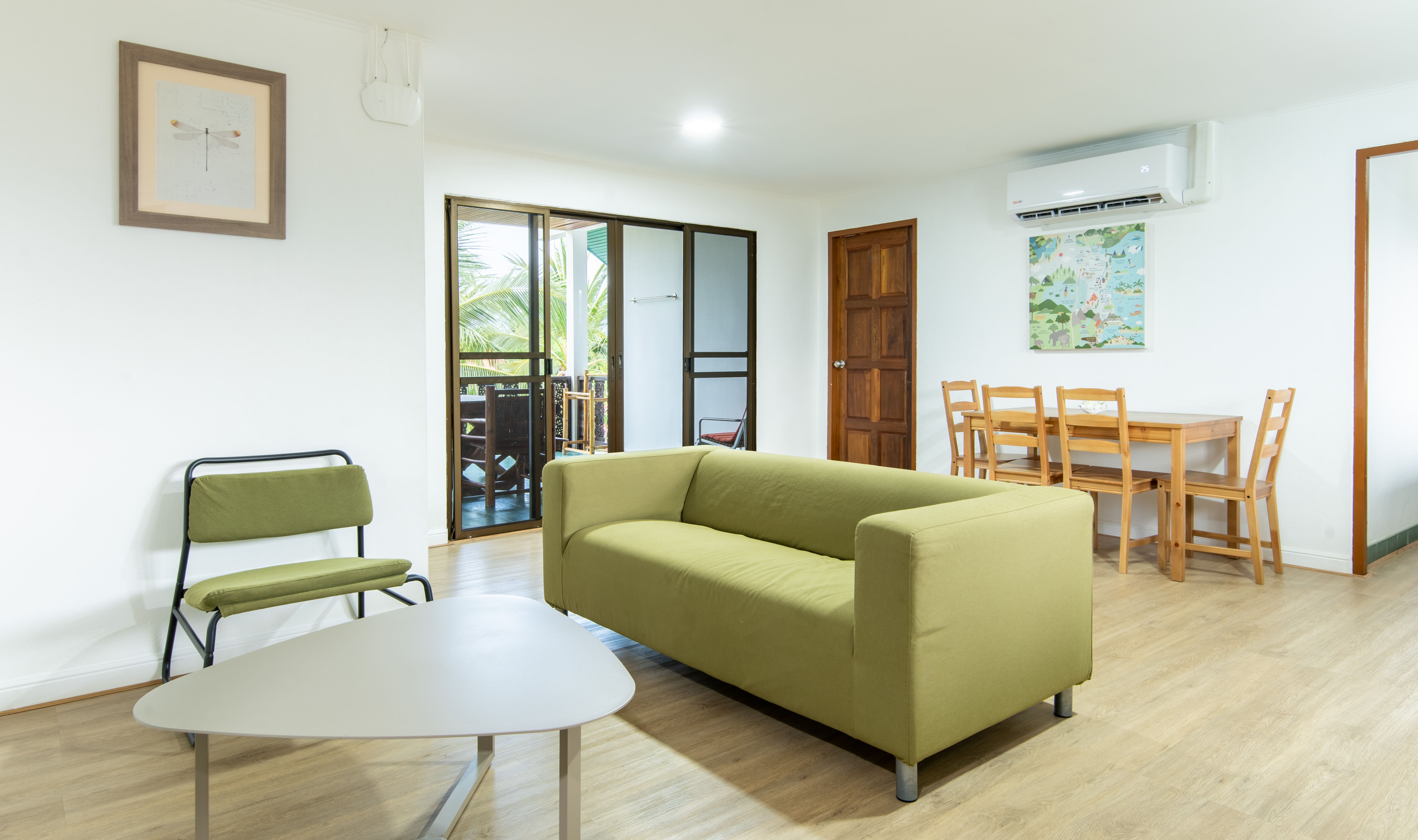 Two Bedroom woonkamer