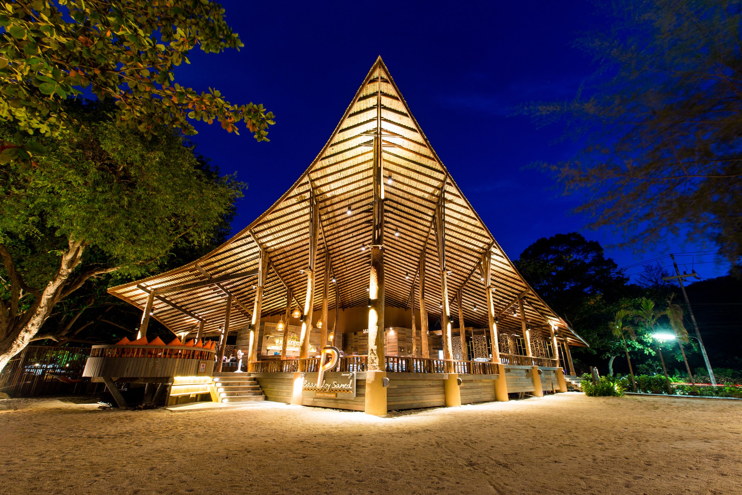 Thailand Koh Samet Baan Ploy Sea Restaurant