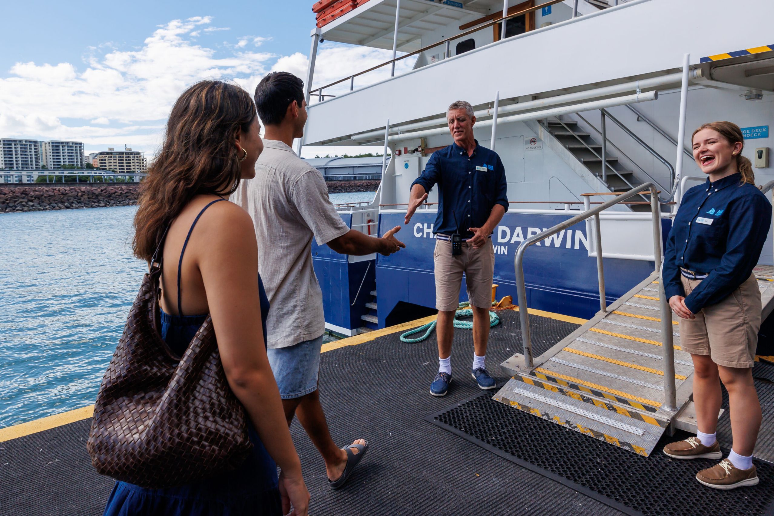 Warm welkom bij de Darwin dinercruise bij zonsondergang